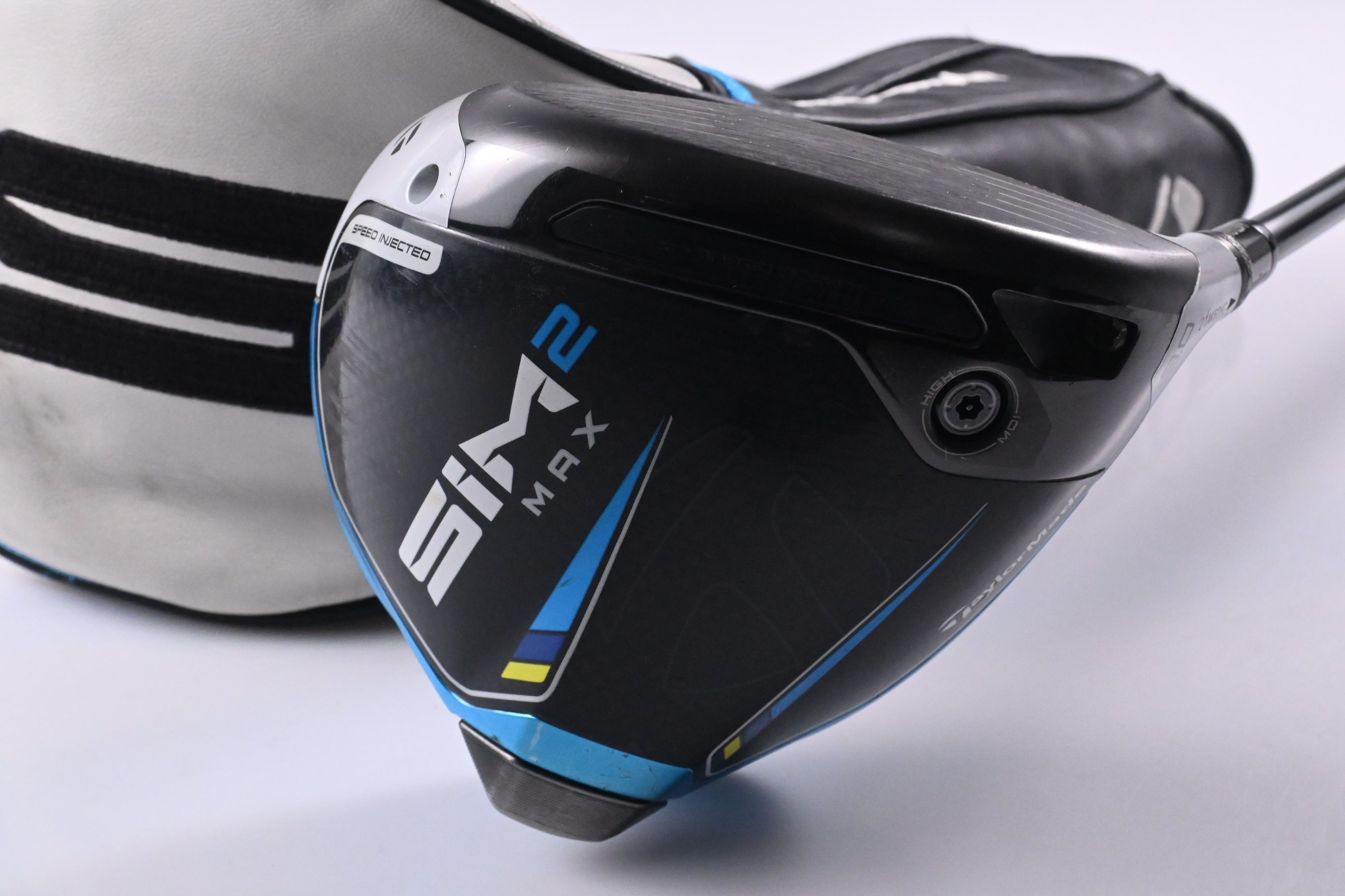 Taylormade SIM2 Max Driver / 9 Degree / Stiff Flex Aldila Rogue 60 Shaft