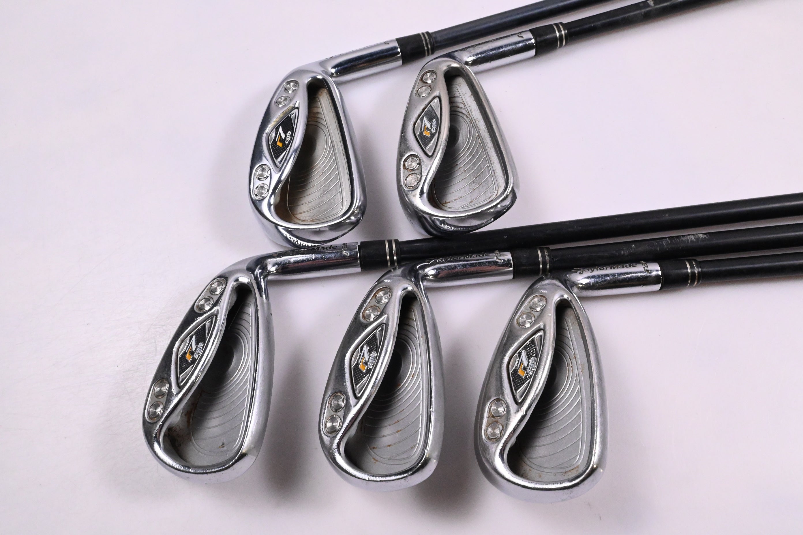 Taylormade R7 CGB Irons / 6-PW / Regular Flex Taylormade 70 Shafts
