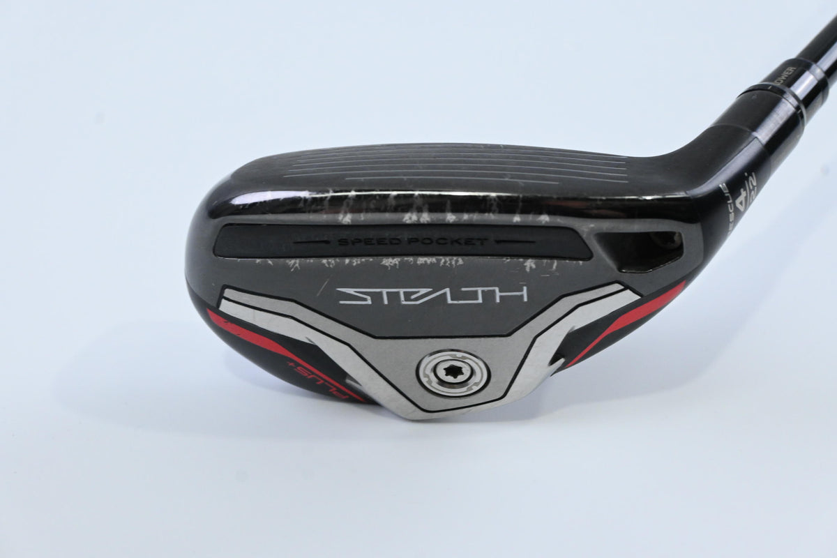 Taylormade Stealth Plus #4 Hybrid / 22 Degree / Regular Flex HZRDUS Smoke Red