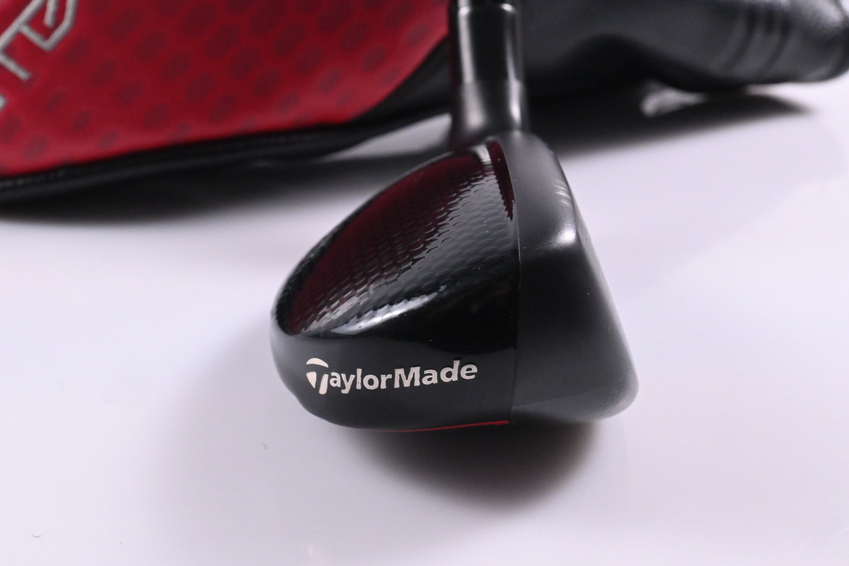 Taylormade Stealth 2 Plus #3 Hybrid / 19.5 Degree / X-Flex HZRDUS Smoke RDX 90