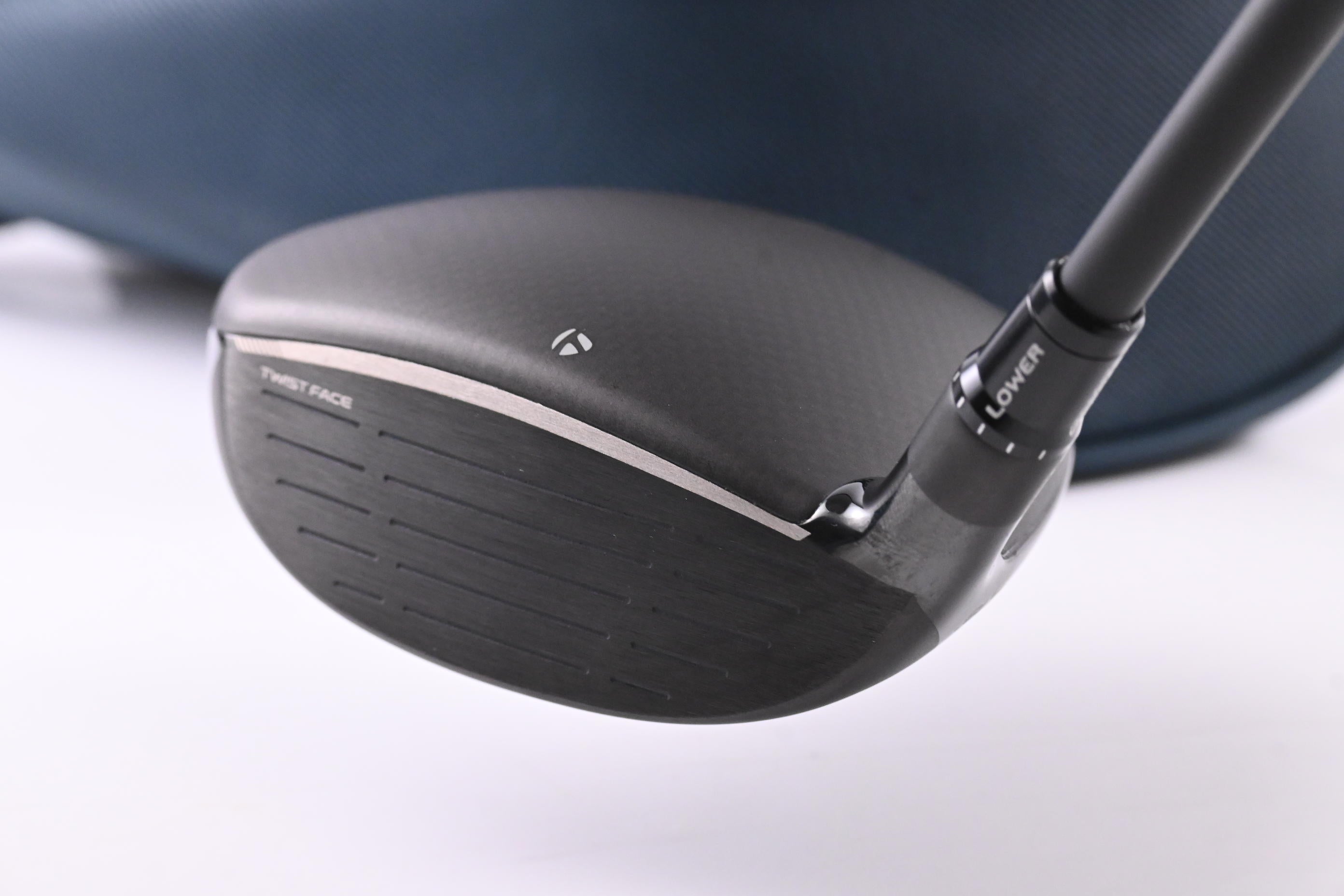 Taylormade Qi4D Max #5 Wood / 18 Degree / Regular Flex REAX 55 Shaft