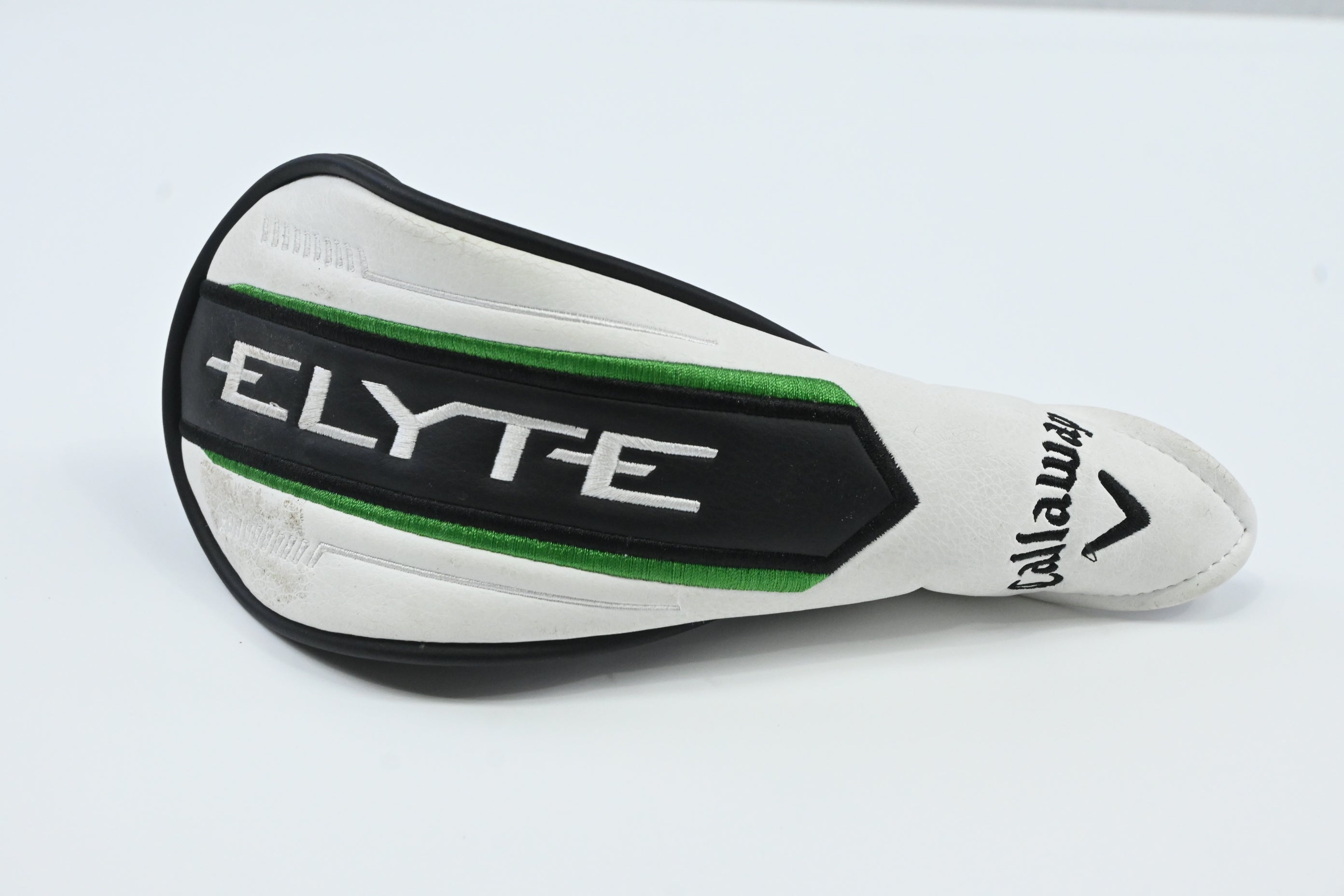 Callaway Elyte #4 Hybrid / 22 Degree / Regular Flex Denali Charcoal 60 Shaft