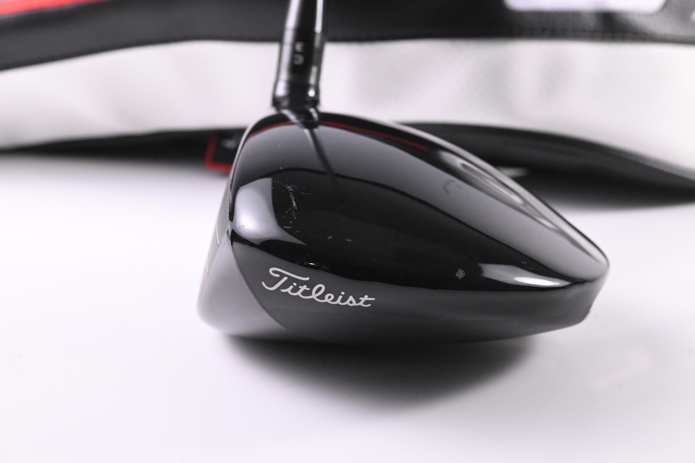 Left Hand Titleist GT2 Driver / 10 Degree / Ladies Flex Fujikura Air Speeder 35