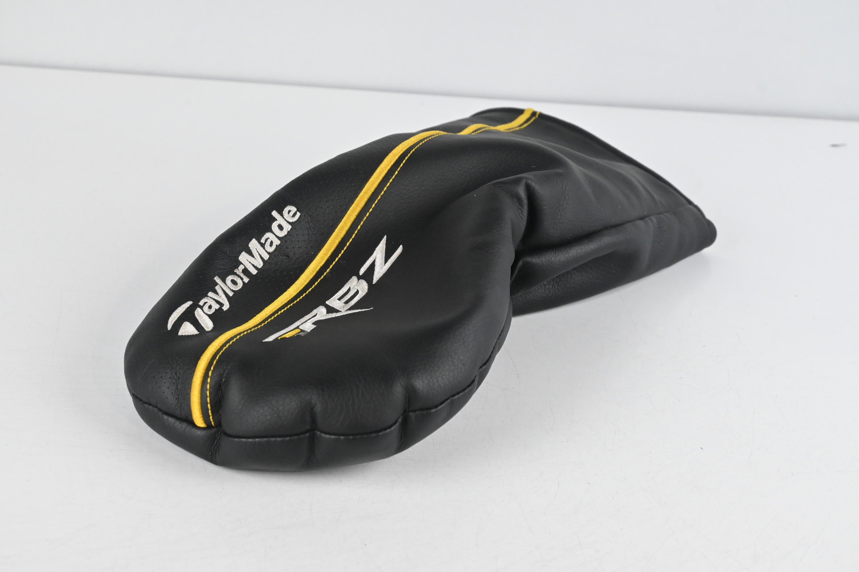 Taylormade RBZ Black Driver / 10.5 Degree / Regular Flex Matrix Ozik X4 55