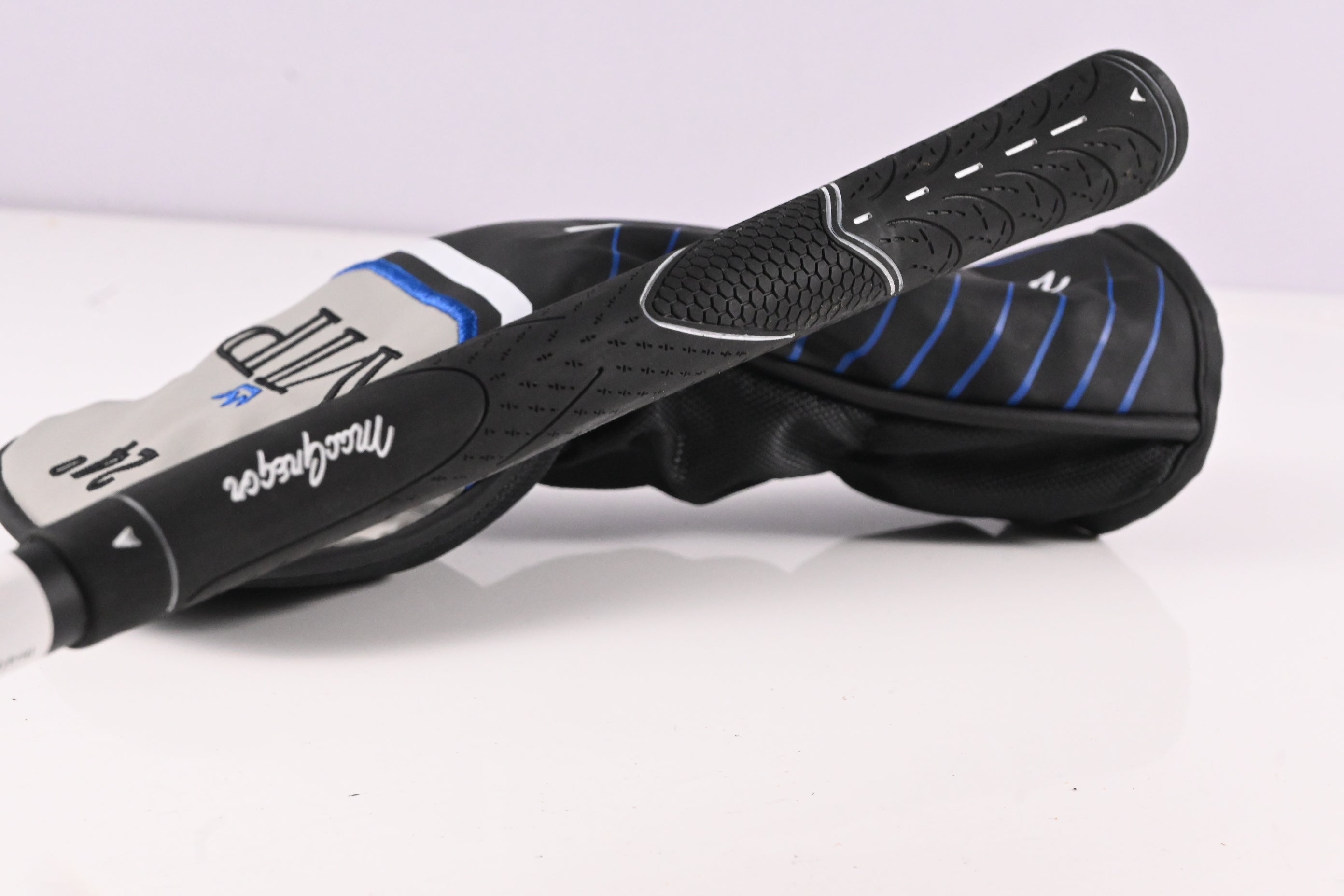 MacGregor VIP #4 Hybrid / 24 Degree / Regular Flex MacGregor VIP Shaft