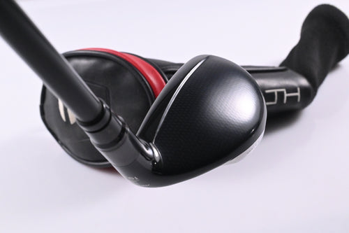 Taylormade Stealth Plus #3 Hybrid / 19.5 Degree / Stiff Flex HZRDUS Smoke RDX Red 80