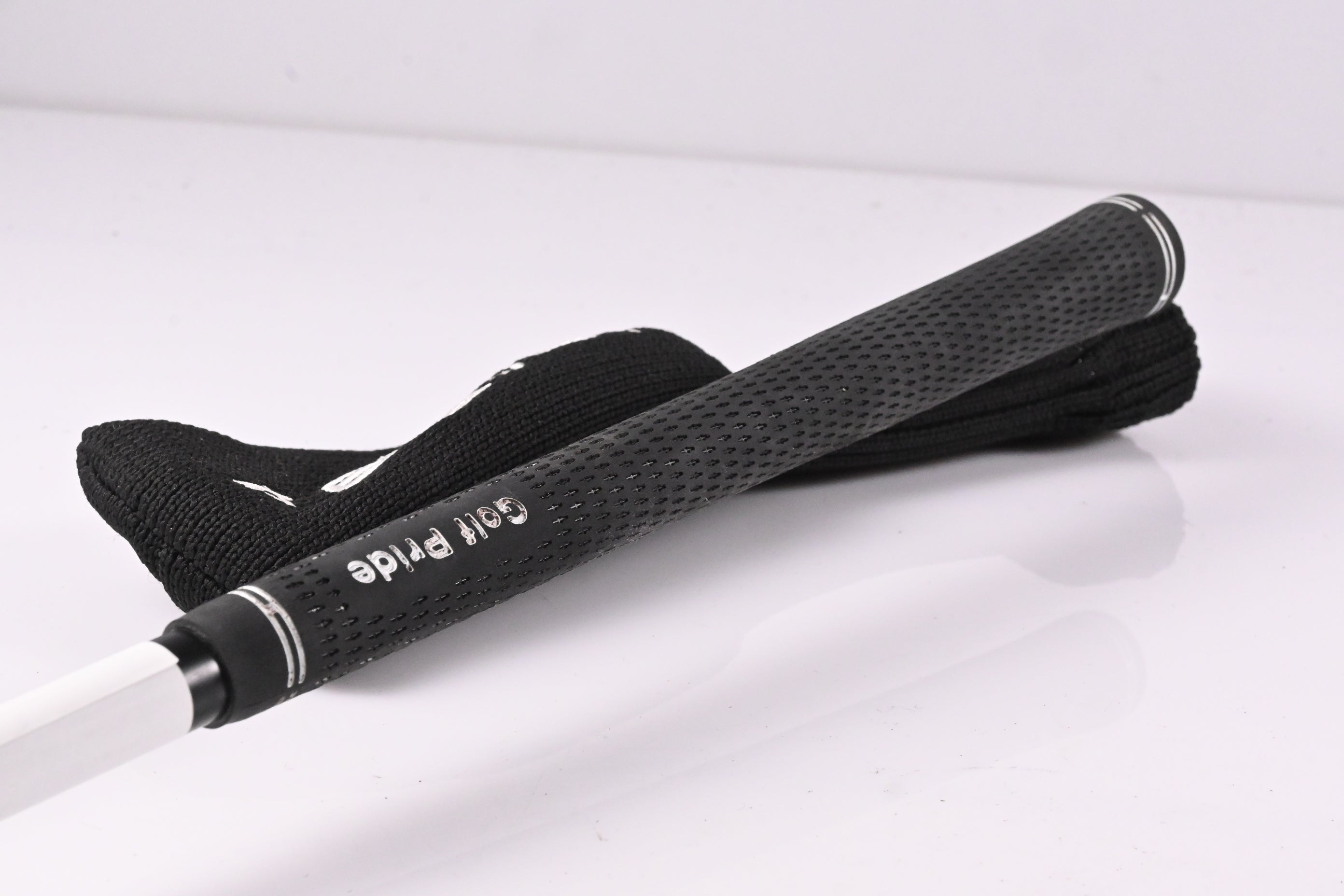 Left Hand Eleven #4 Hybrid / 21 Degree / Regular Flex KBS TGI 70 Shaft