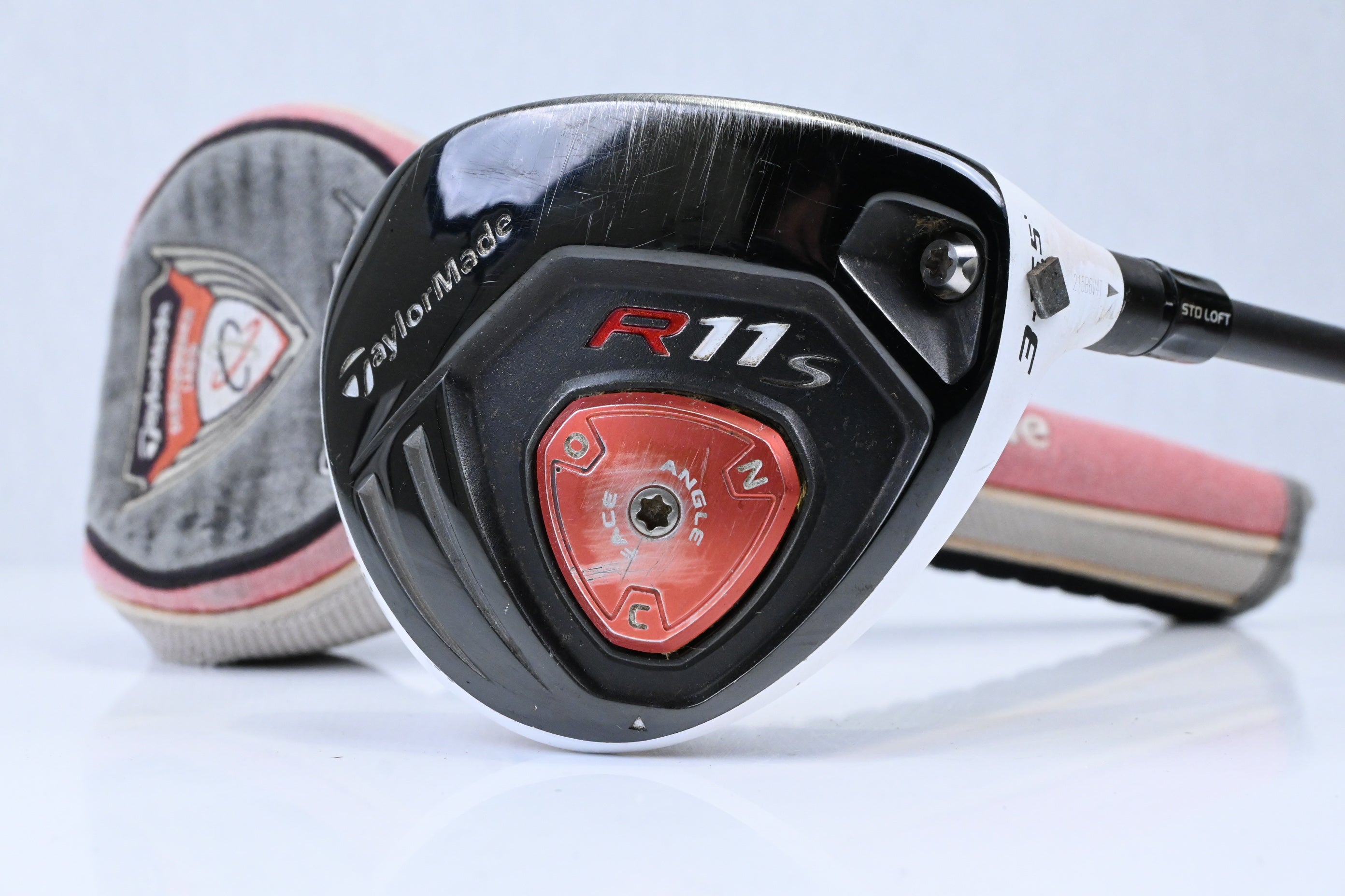 Taylormade R11S #3 Wood / 15.5 Degree / Regular Flex Aldila RIP Phenom 70