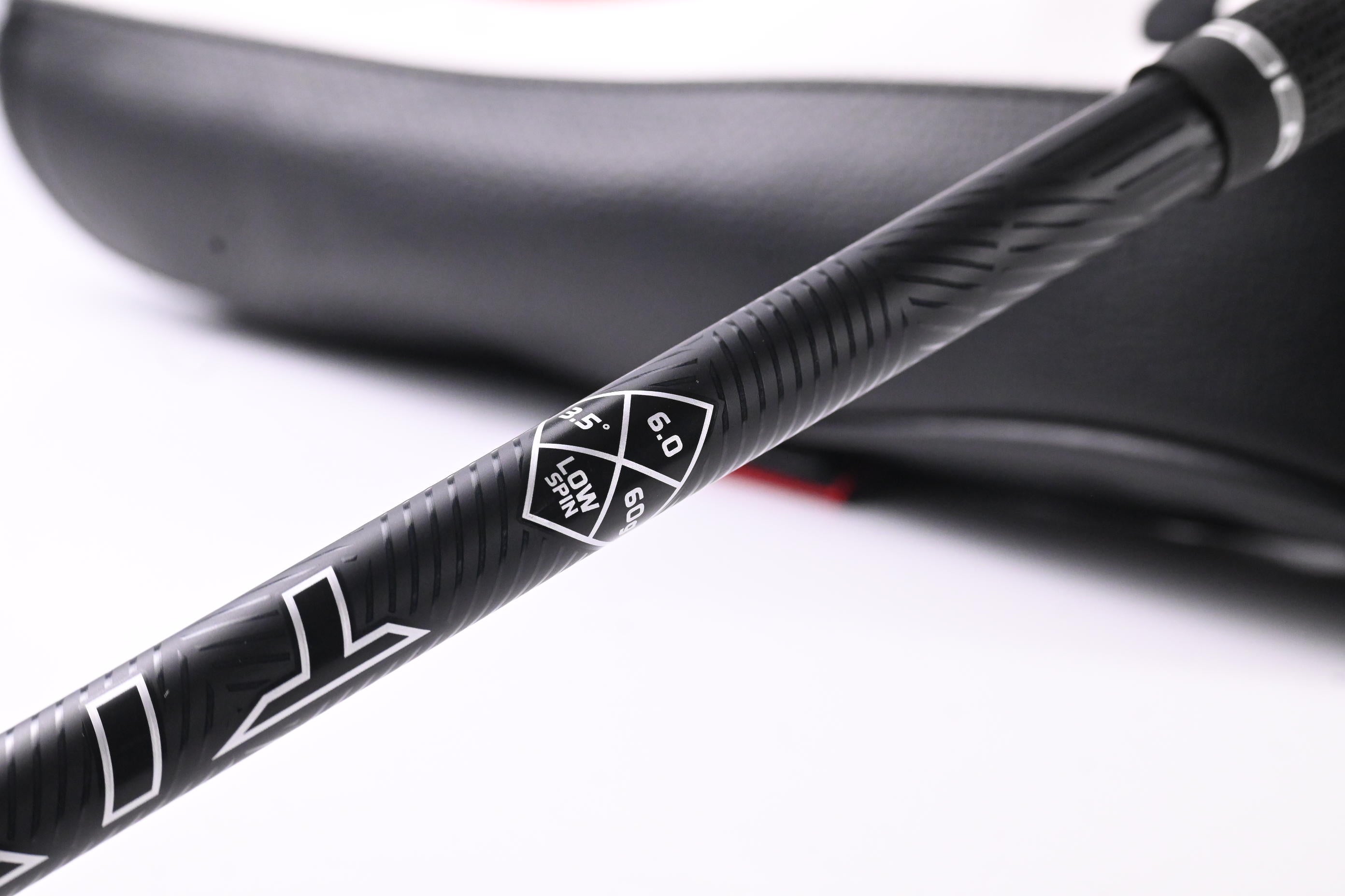 Titleist GTS2 Driver / 10 Degree / Stiff Flex TITAN Black 60 Shaft