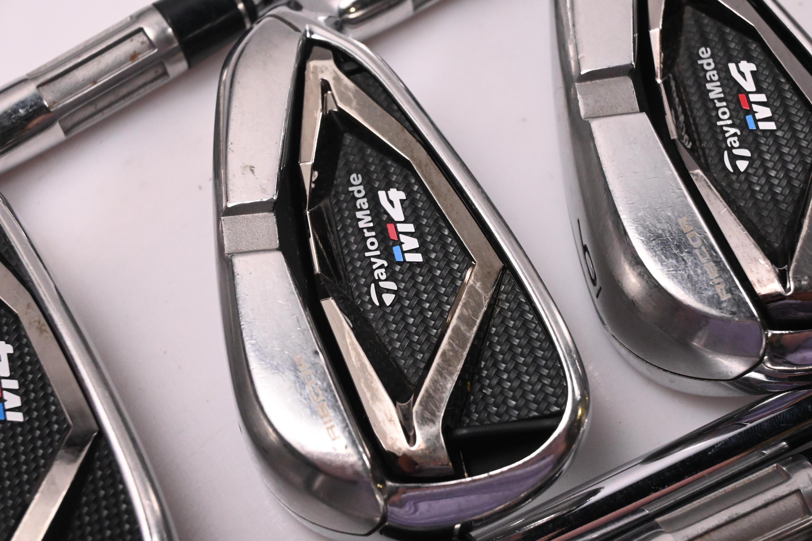 Taylormade M4 Irons / 4-PW+AW+SW / Regular Flex KBS Max 85 Shafts