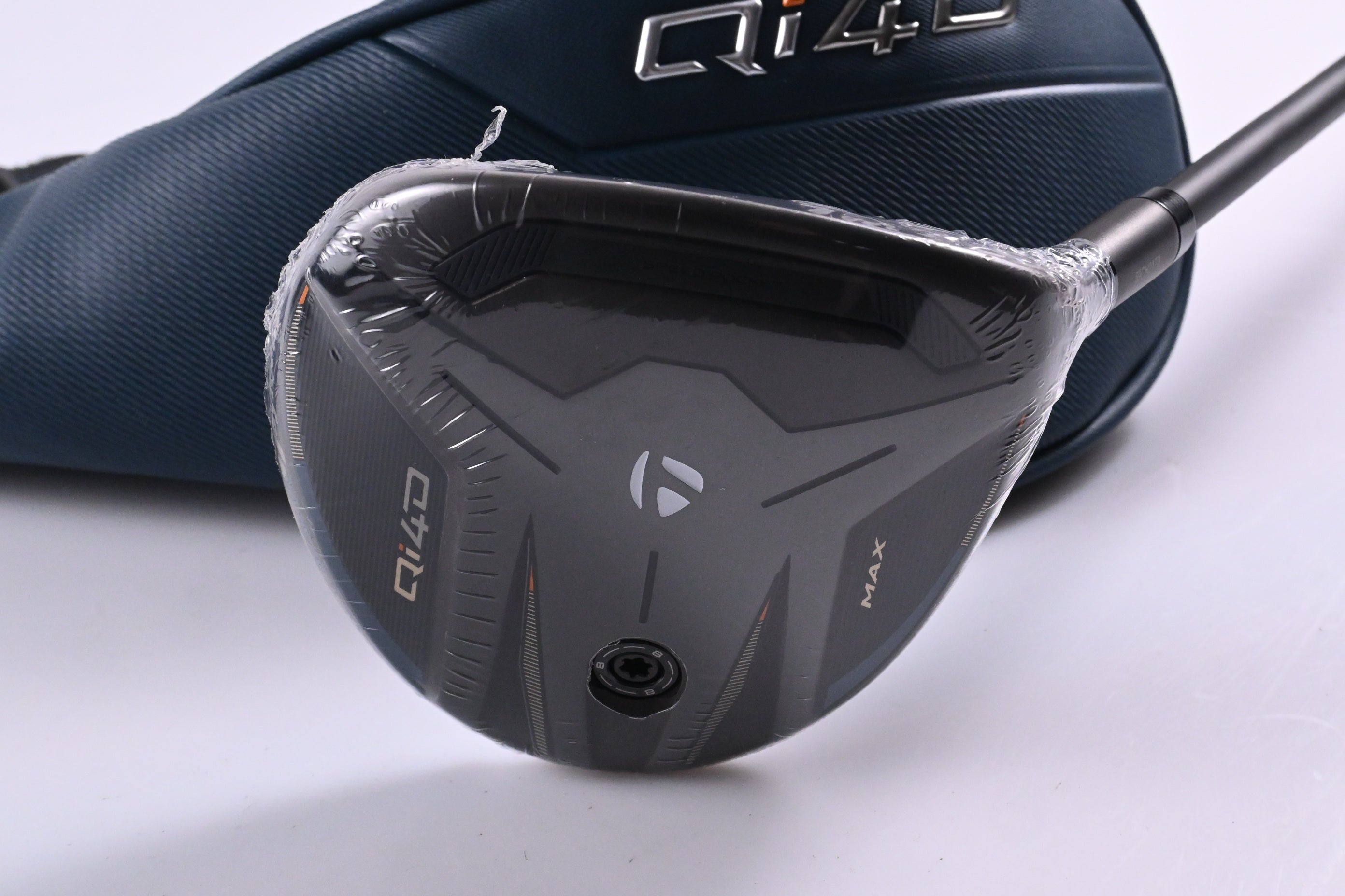 Taylormade Qi4D Max #7 Wood / 21 Degree / Regular Flex Reax 55 Shaft