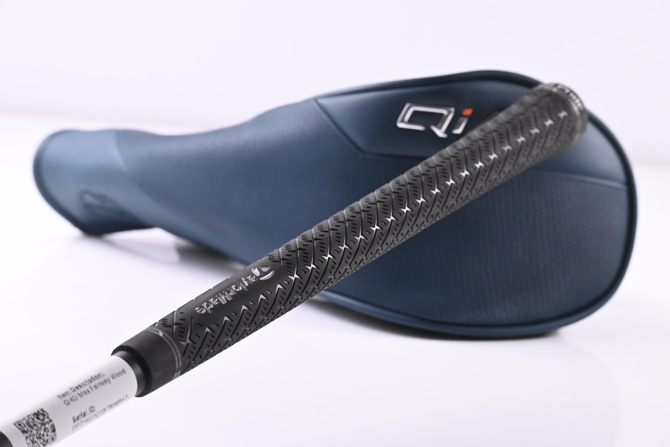 Taylormade Qi4D Max #5 Wood / 18 Degree / Regular Flex REAX 55 Shaft