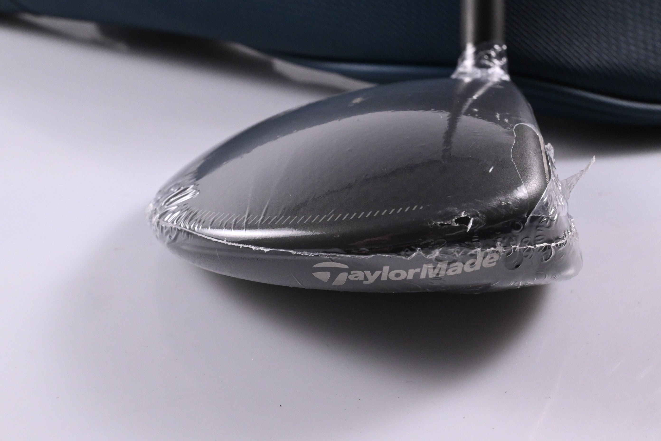 Taylormade Qi4D Max #7 Wood / 21 Degree / Regular Flex Reax 55 Shaft