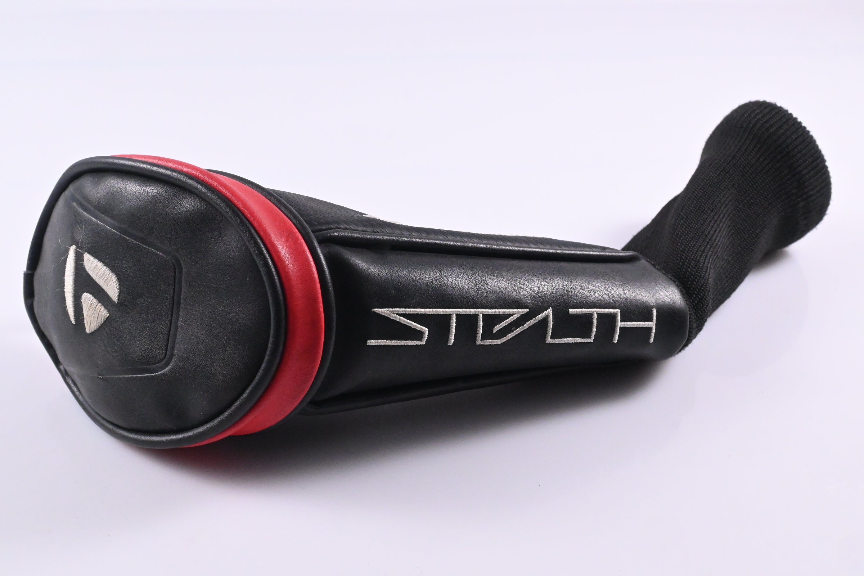 Taylormade Stealth Plus #3 Hybrid / 19.5 Degree / Stiff Flex HZRDUS Smoke RDX Red 80