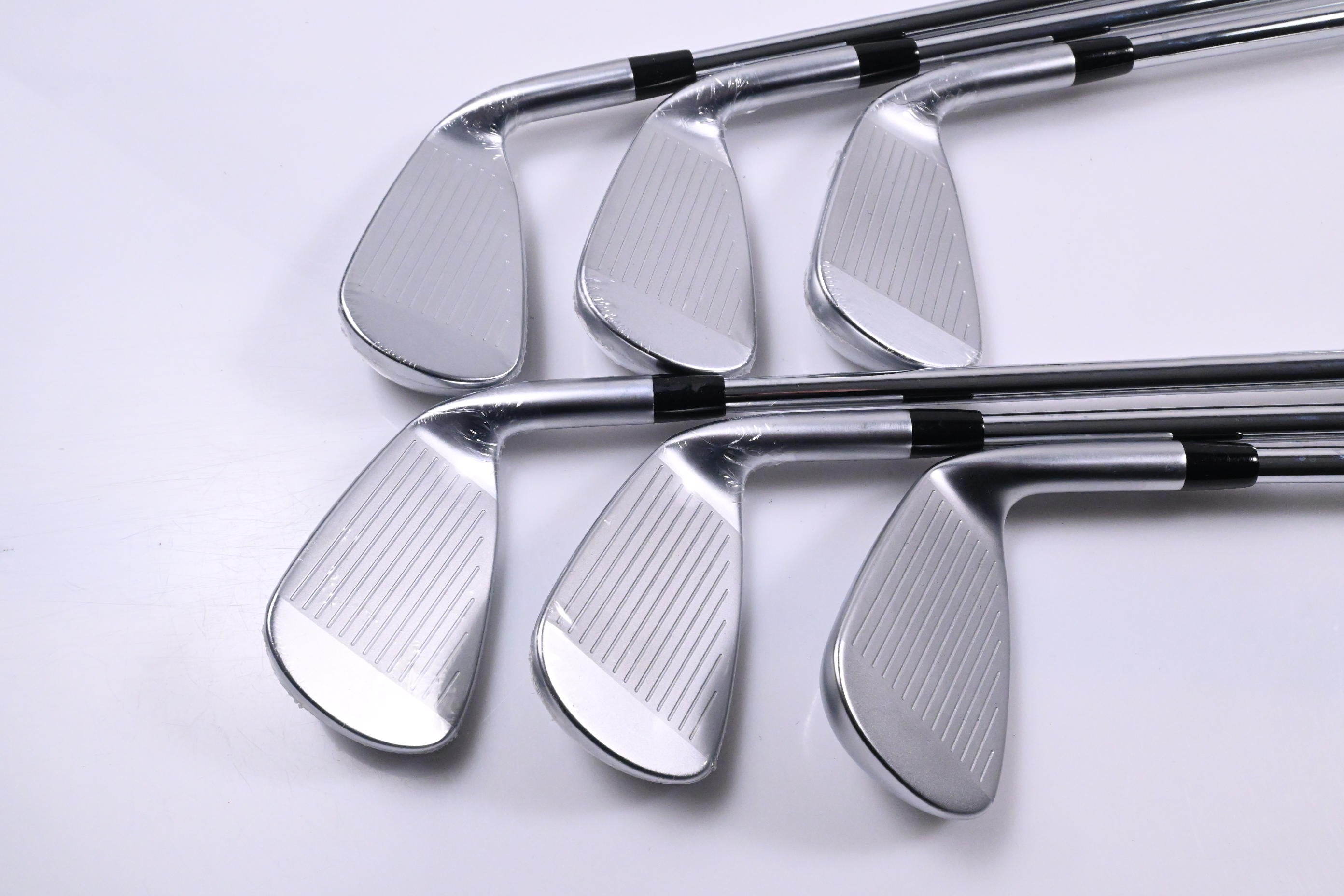 Left Hand Mizuno JPX 923 Hot Metal Irons / 5-PW / Stiff Flex KBS Tour 115
