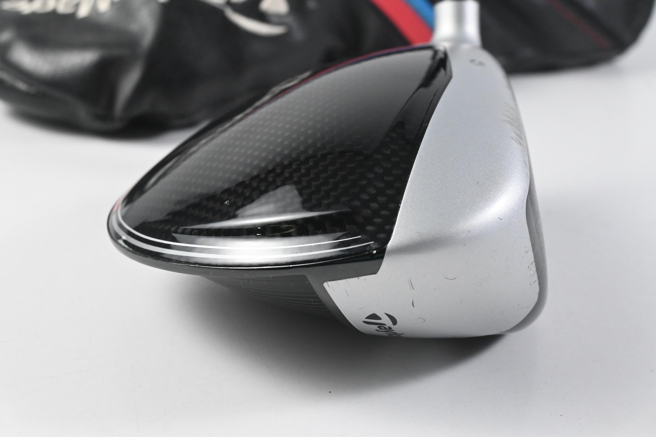 Taylormade M4 Driver / 10.5 Degree / Regular Flex Fujikura Atmos Red 5 Shaft