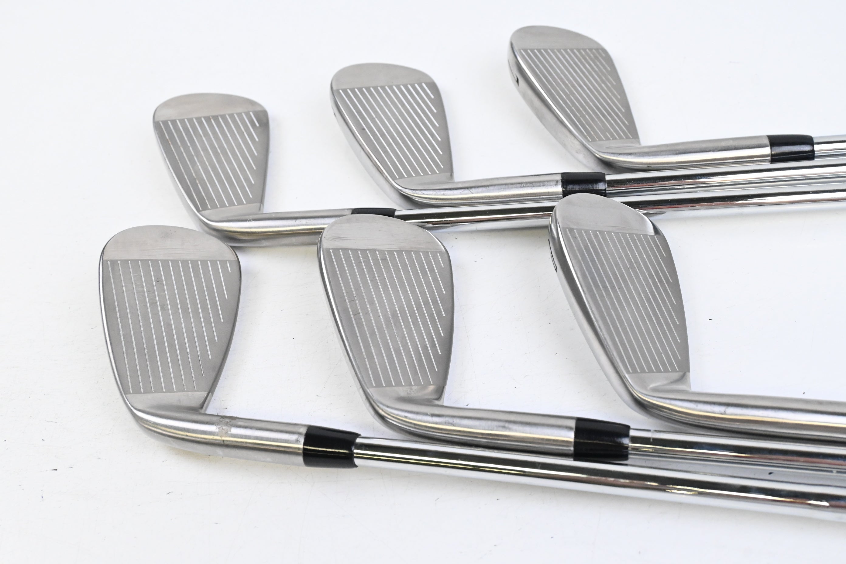 Lynx Prowler VT Irons / 5-PW / Regular Flex Virage V-Tech Shafts