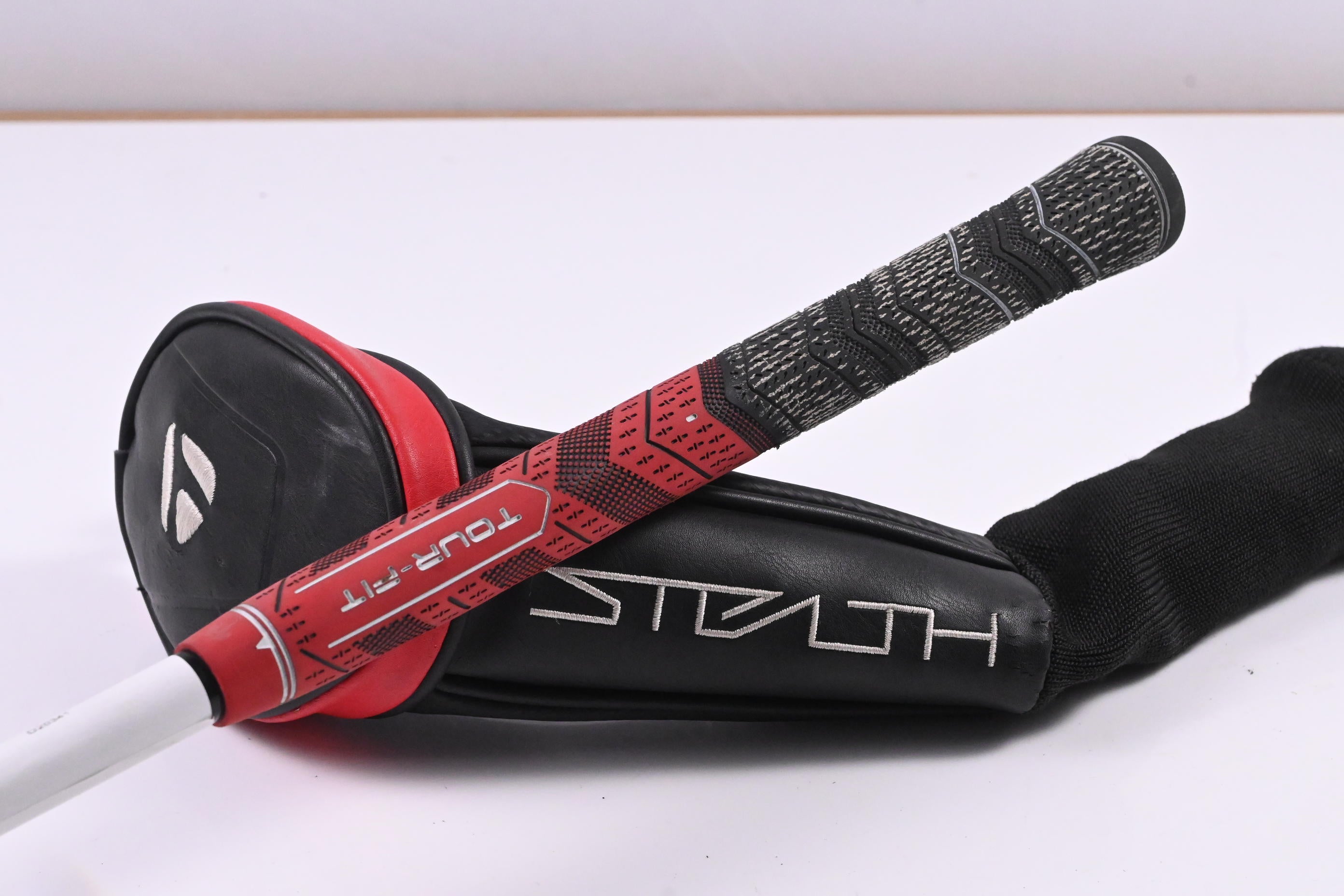 Taylormade Stealth #3 Hybrid / 19 Degree / Regular Flex Fujikura Ventus Red 6