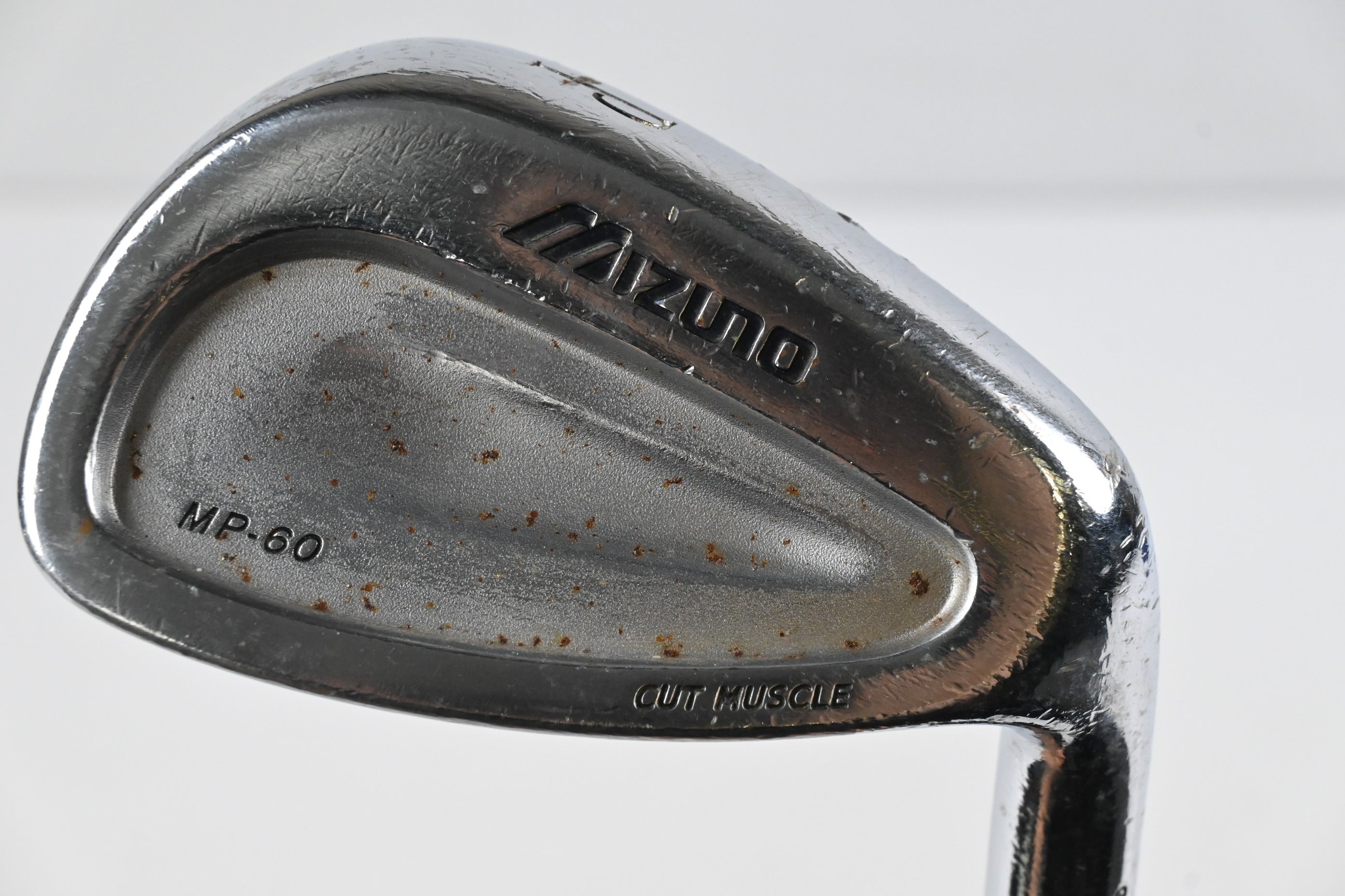 Mizuno MP-60 Pitching Wedge / 47 Degree / Stiff Flex Dynamic Gold S300 Shaft
