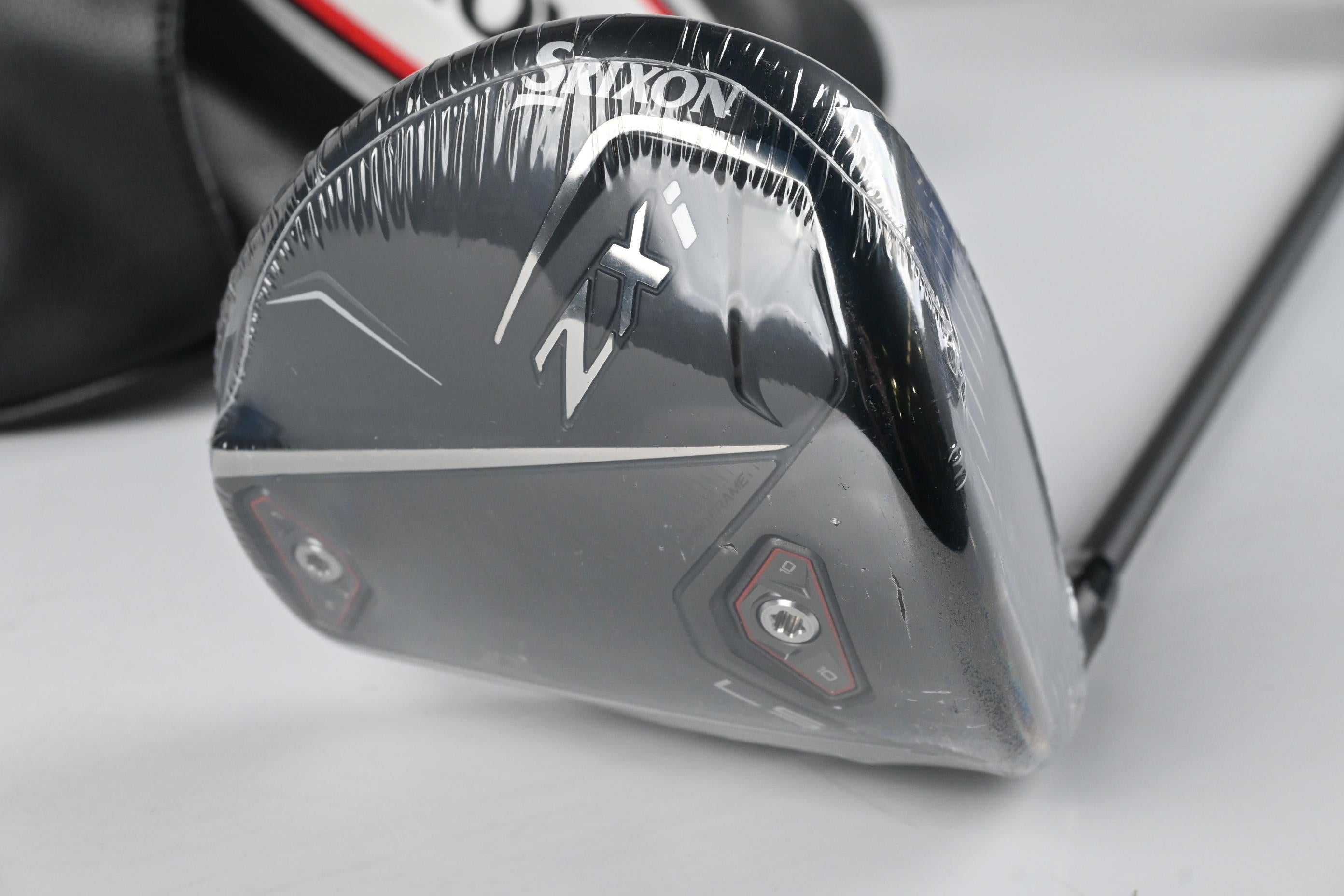 Srixon ZXi LS Driver / 10.5 Degree / Stiff Flex HZRDUS Black 60 Shaft