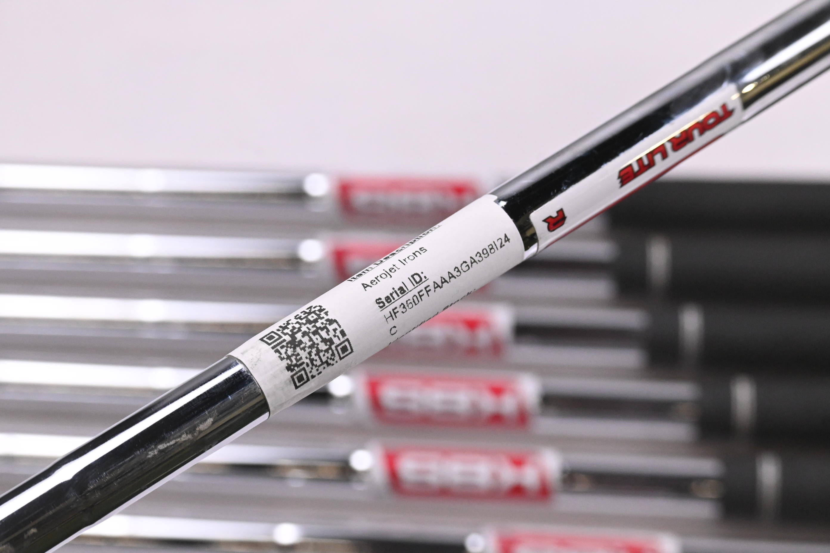 Cobra Aerojet Irons / 5-PW+GW / Regular Flex KBS Tour Lite Shafts