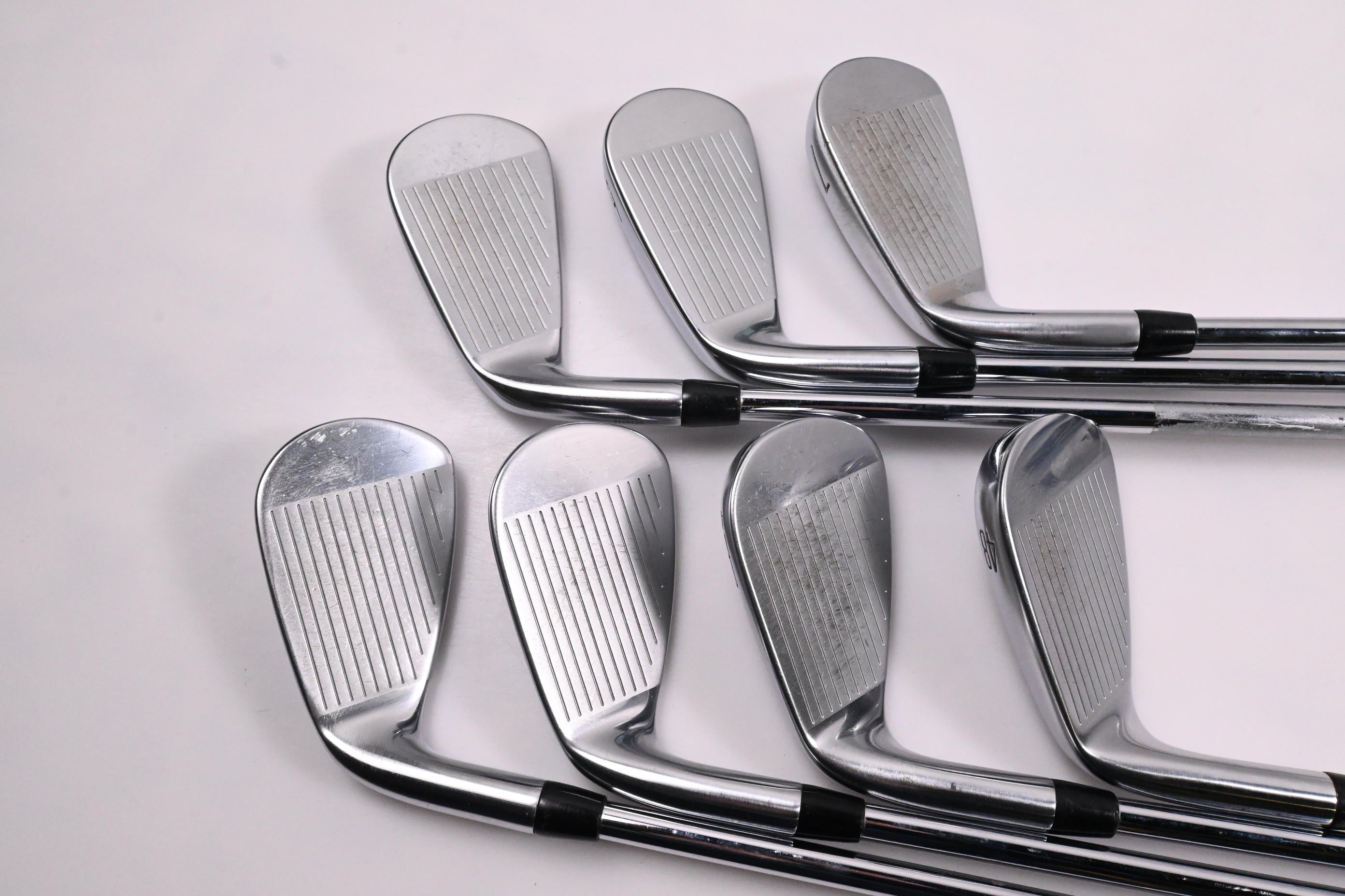 Titleist T350 Irons / 5-PW+48° / Regular Flex AMT Red R300 Shafts