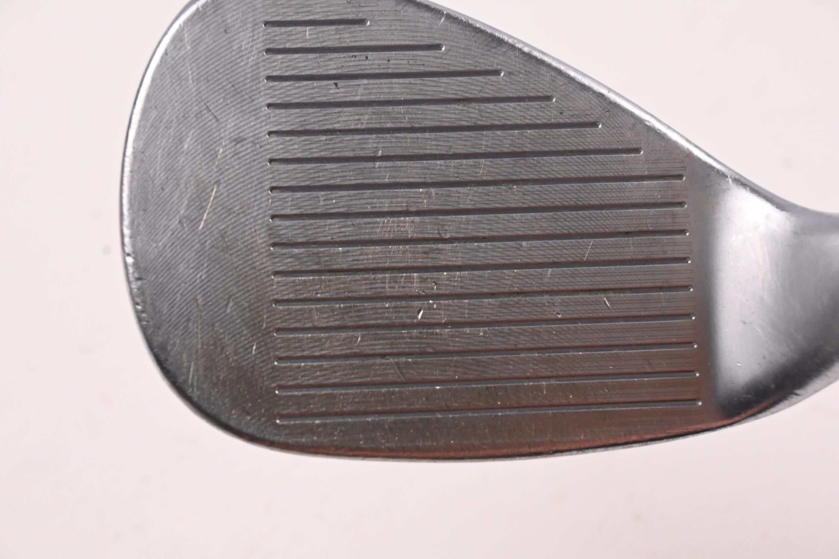 Cleveland 588 RTX Sand Wedge / 56 Degree / Wedge Flex Dynamic Gold Shaft