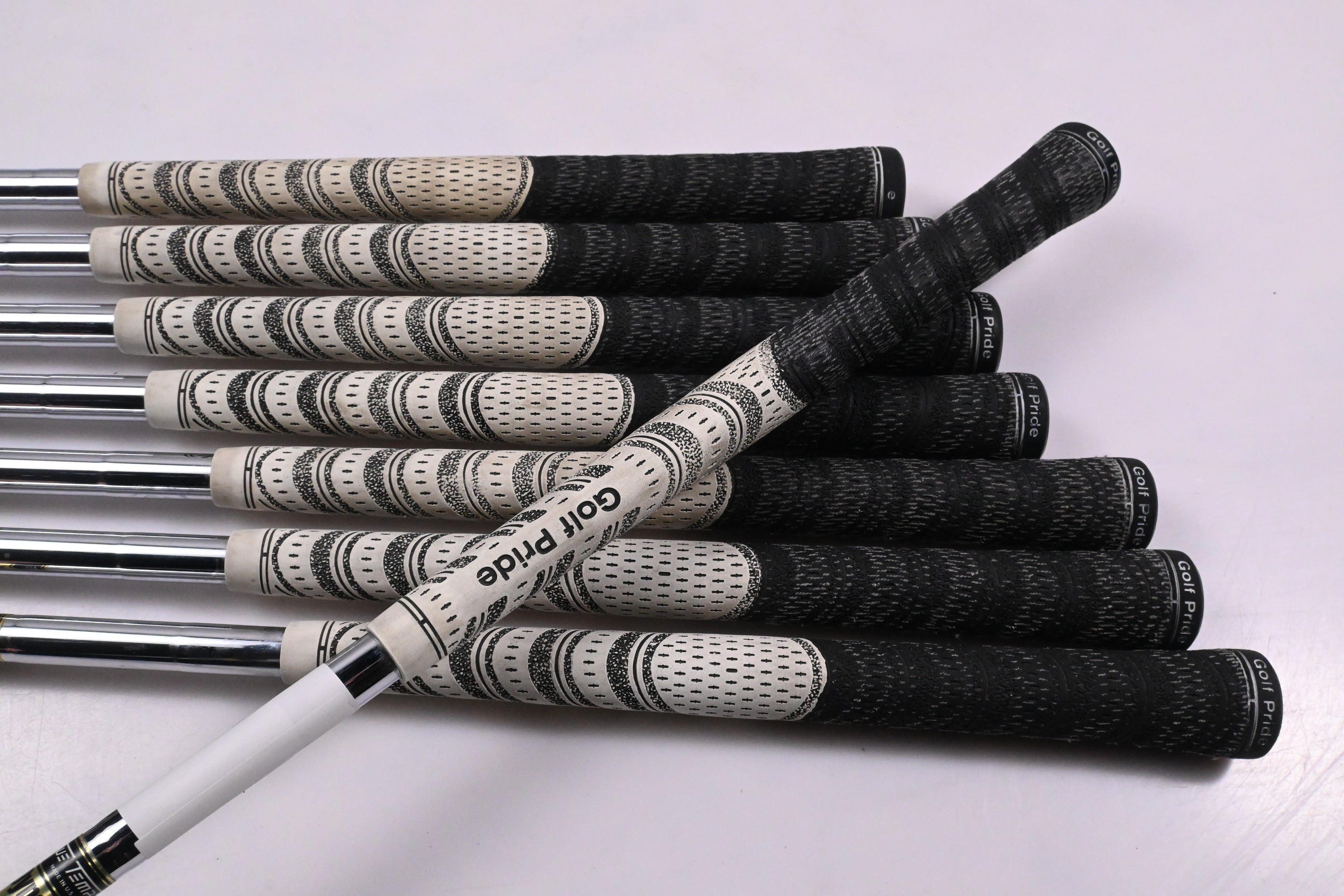 Titleist 712 AP2 Irons / 3-PW / Stiff Flex Dynamic Gold S300 Shafts
