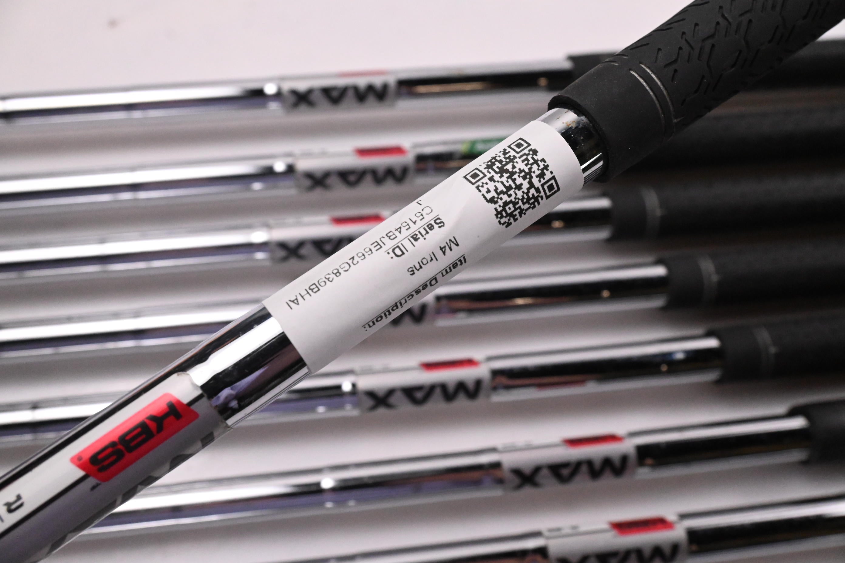 Taylormade M4 Irons / 4-PW+AW+SW / Regular Flex KBS Max 85 Shafts