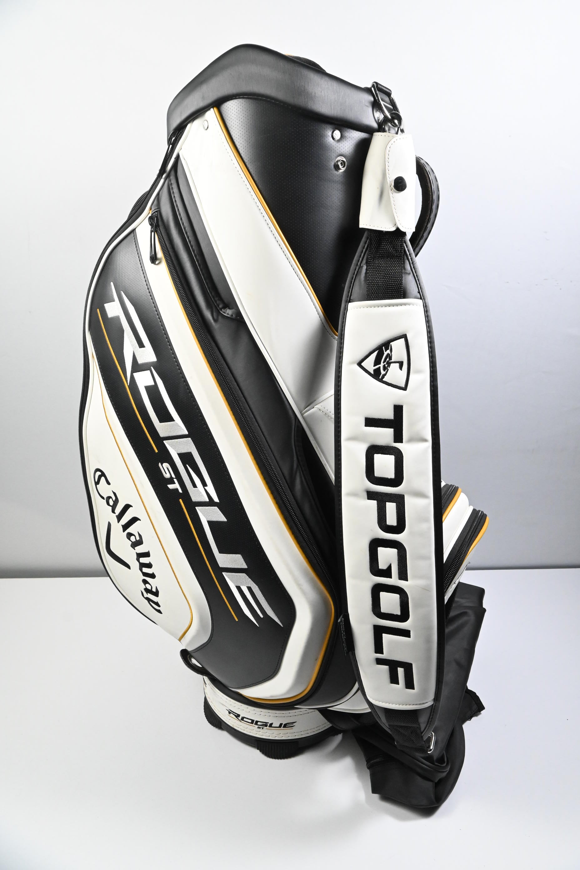 Callaway Rogue ST Tour Bag / 6-Way Divider / White, Black & Gold