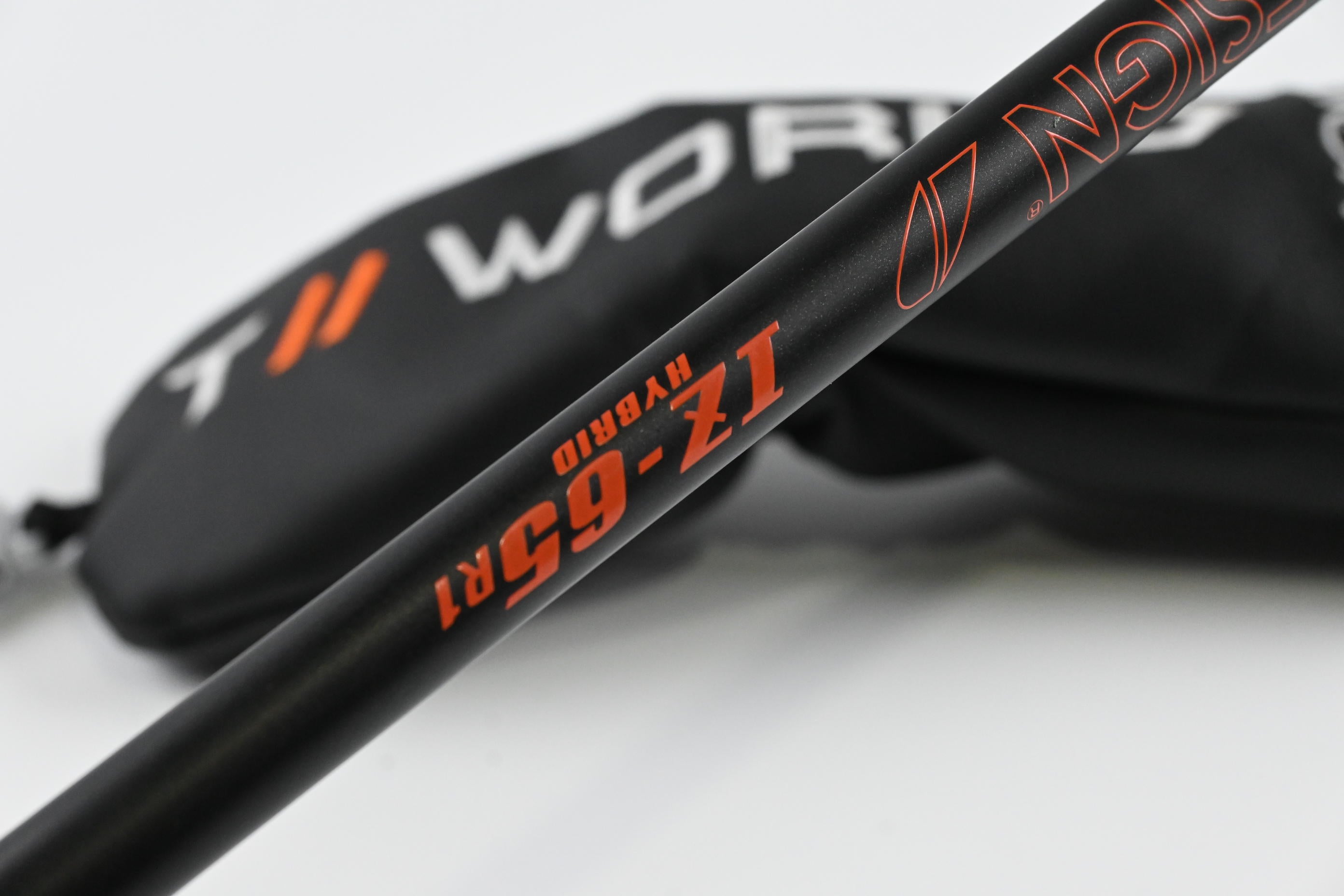 Honma TW747 #3 Hybrid / 19 Degree / Regular Flex Graphite Design TourAD IZ-65