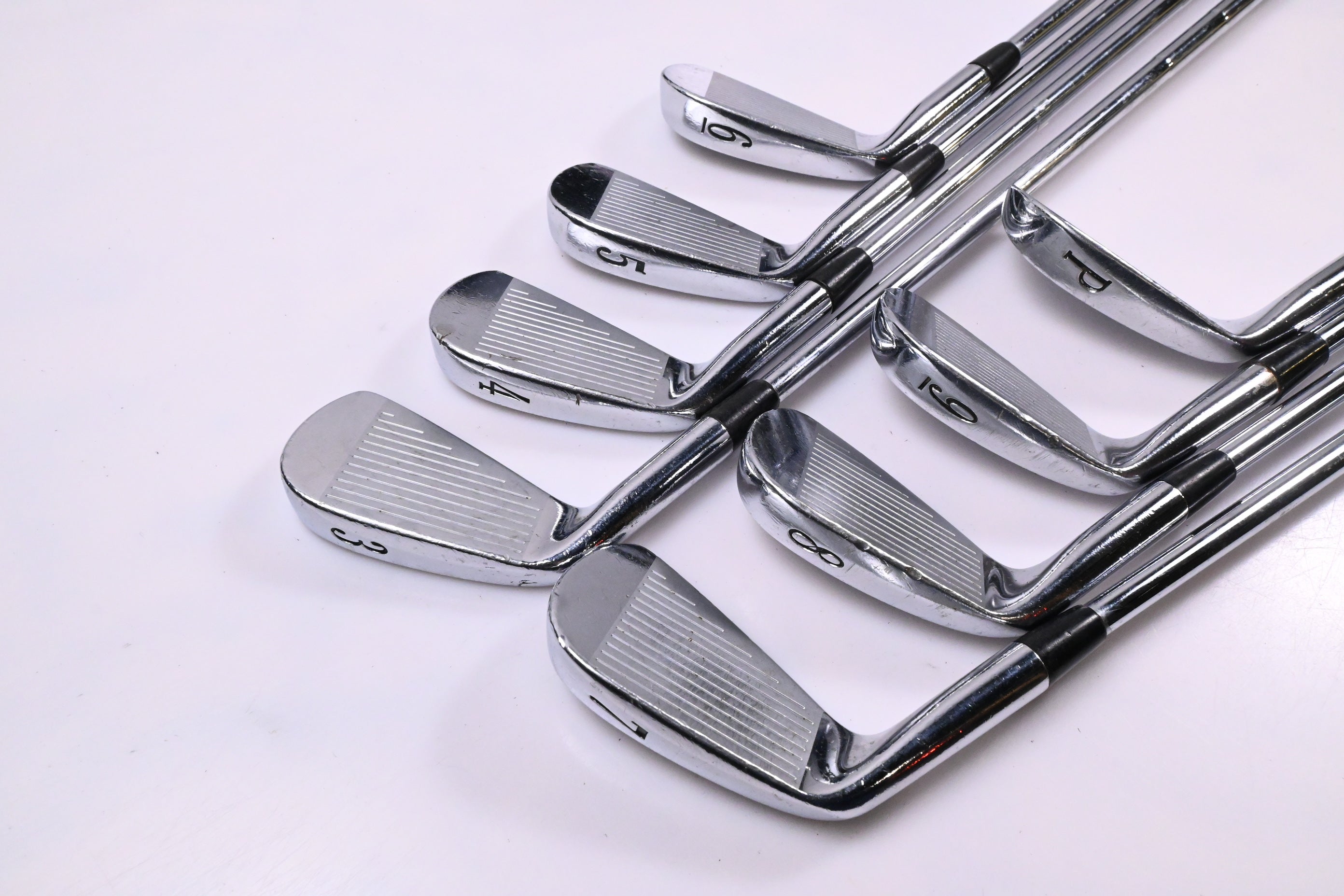 Titleist 690CB Irons / 3-PW / Stiff Flex Dynamic Gold S300 Shafts