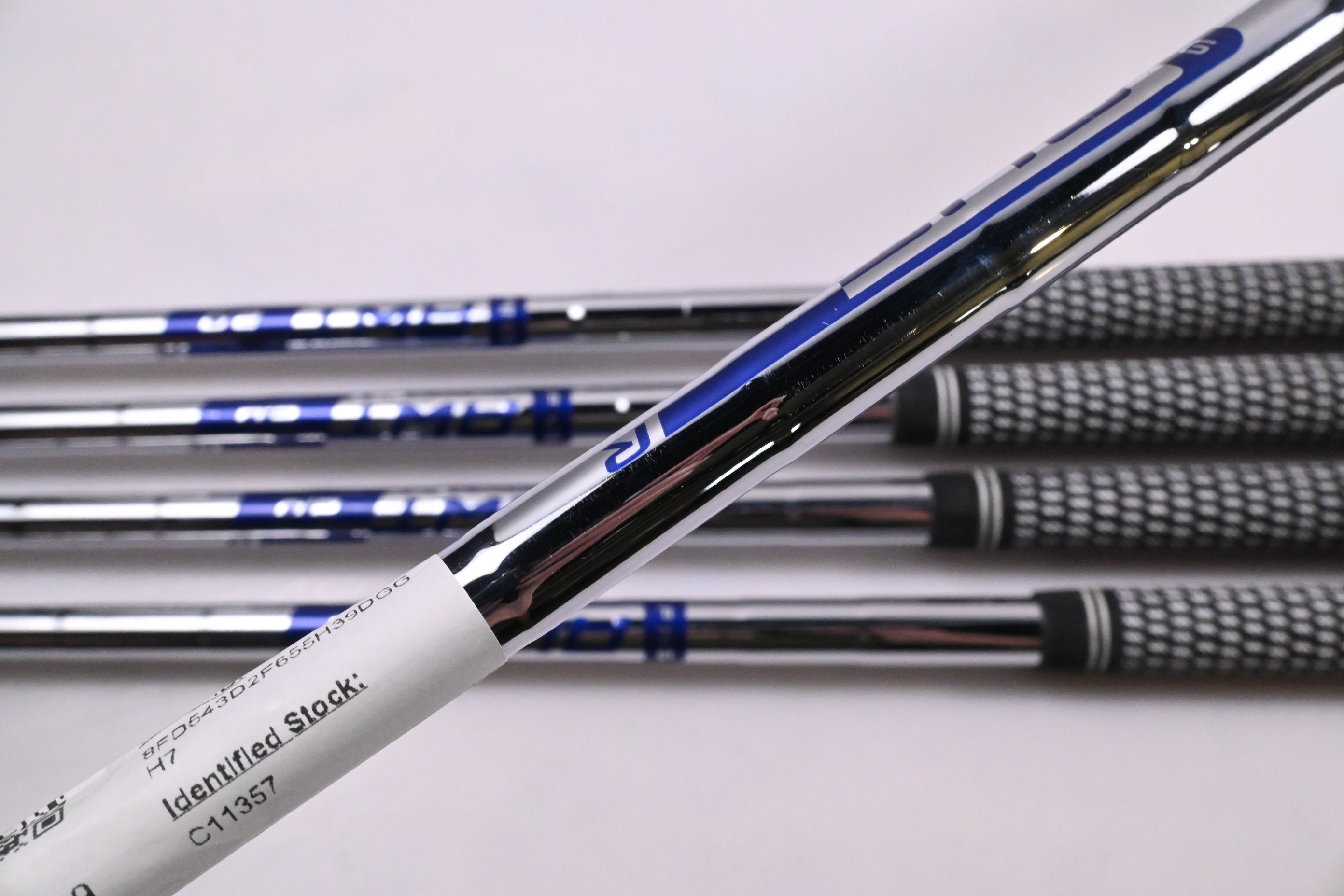 Ping G700 Irons / 6-PW / Blue Dot / Regular Flex Ping AWT 2.0 Shafts