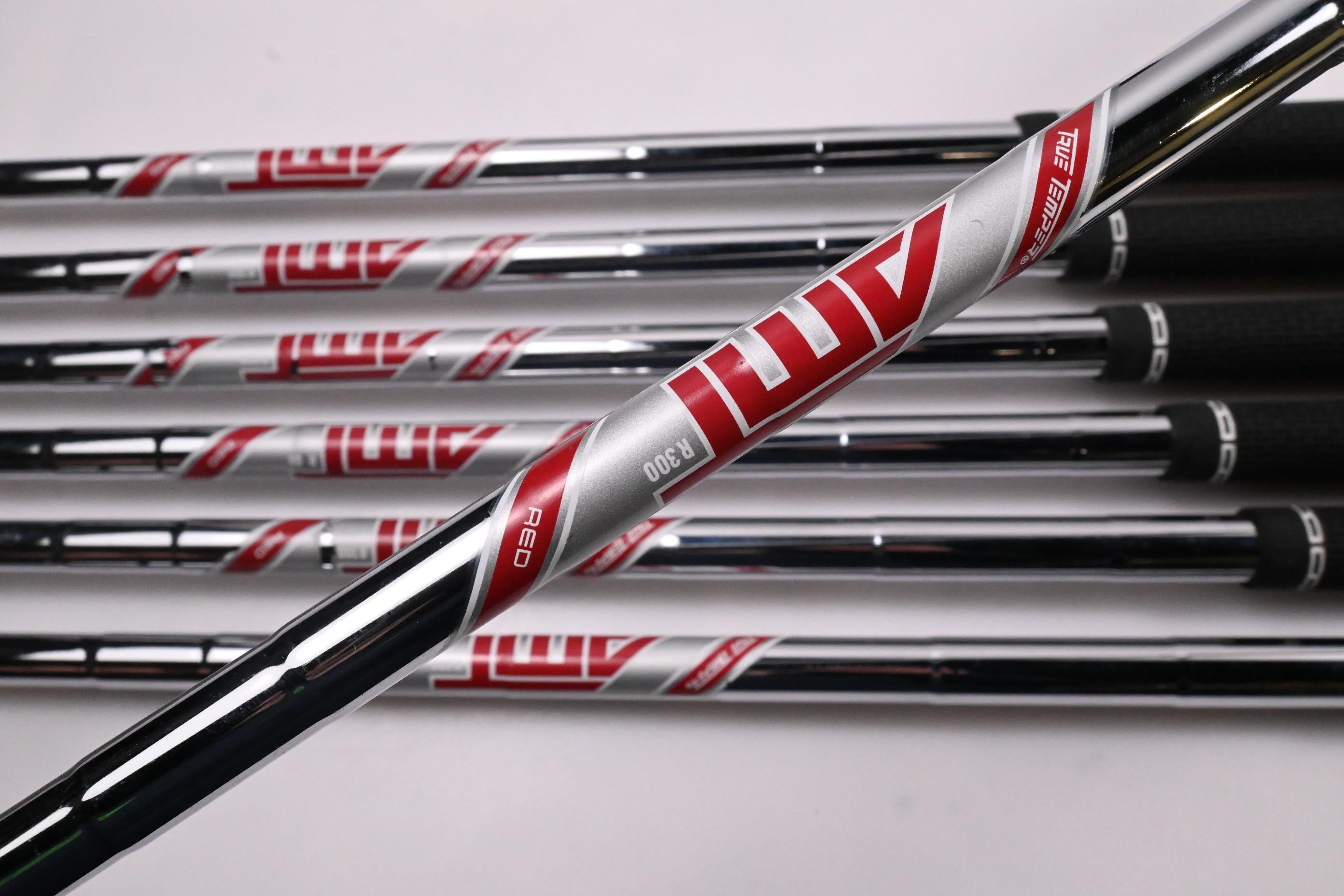 Titleist T350 Irons / 5-PW+48° / Regular Flex AMT Red R300 Shafts
