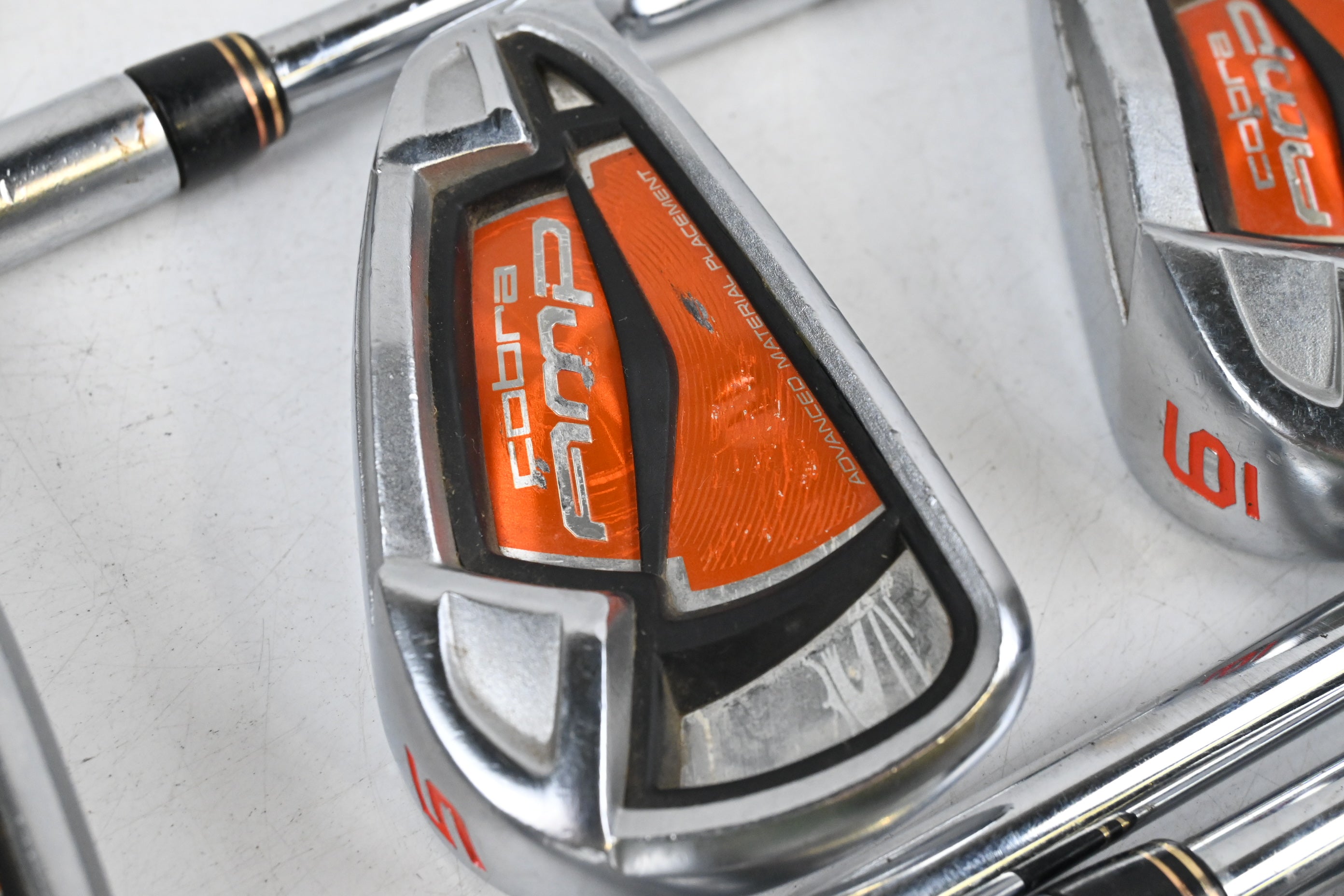 Cobra AMP Irons / 4-PW / Regular Flex Dynalite 90 Shafts