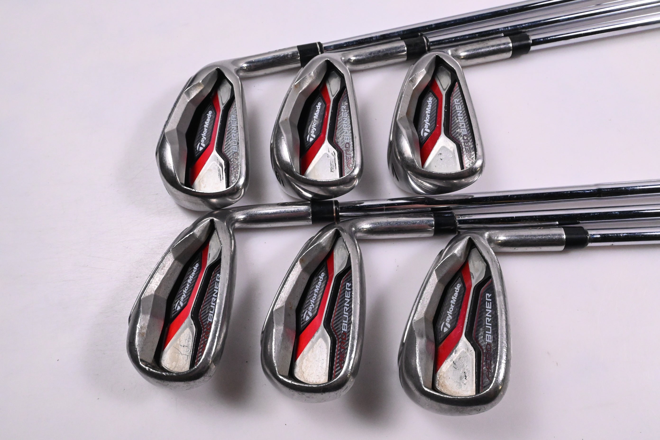 Taylormade Aeroburner Irons / 5-PW / Regular Flex Taylormade Shafts