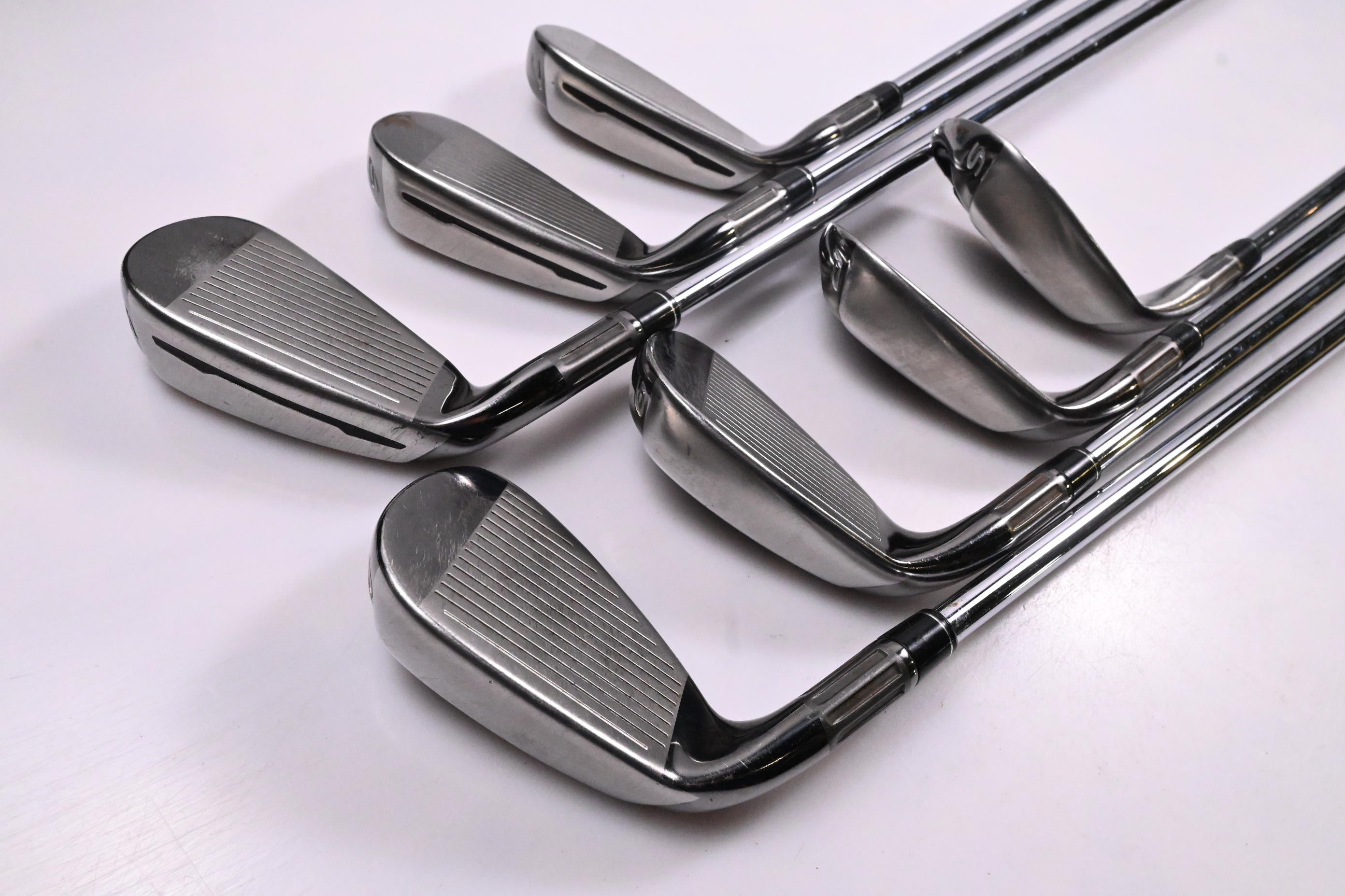 Taylormade M2 2016 Irons / 5-SW / Regular Flex Reax 88 Shafts