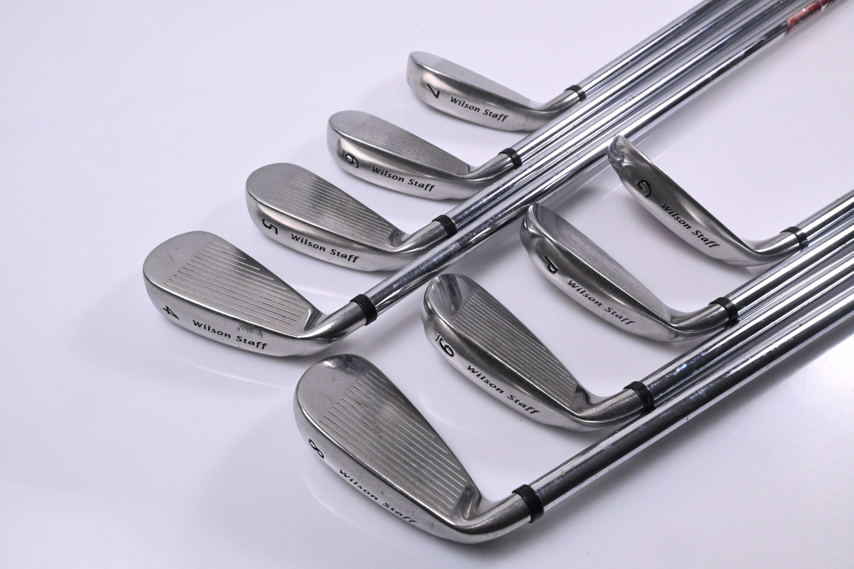 Wilson Di7 Irons / 4-PW / Regular Flex True Tempar TX-105 Shafts
