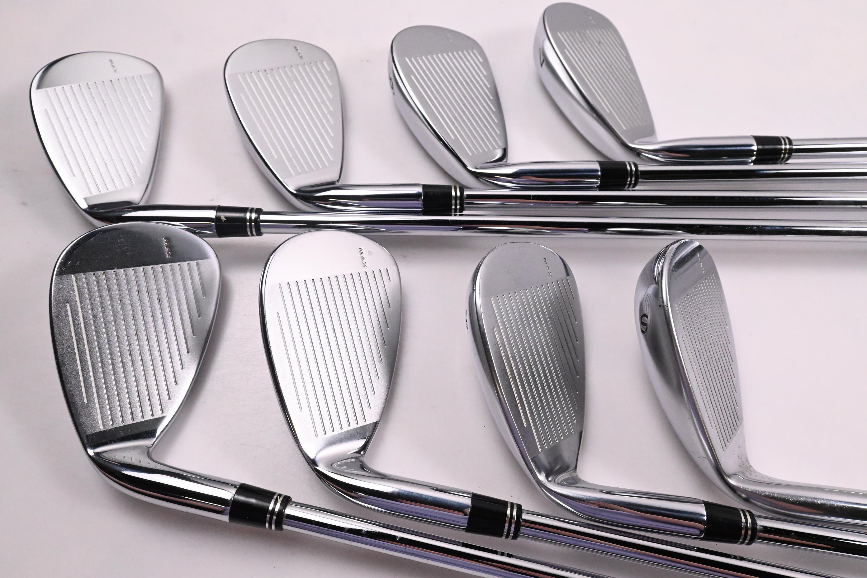 Taylormade R7 CGB Irons / 4-PW+SW / Regular Flex Taylormade R7 Shafts