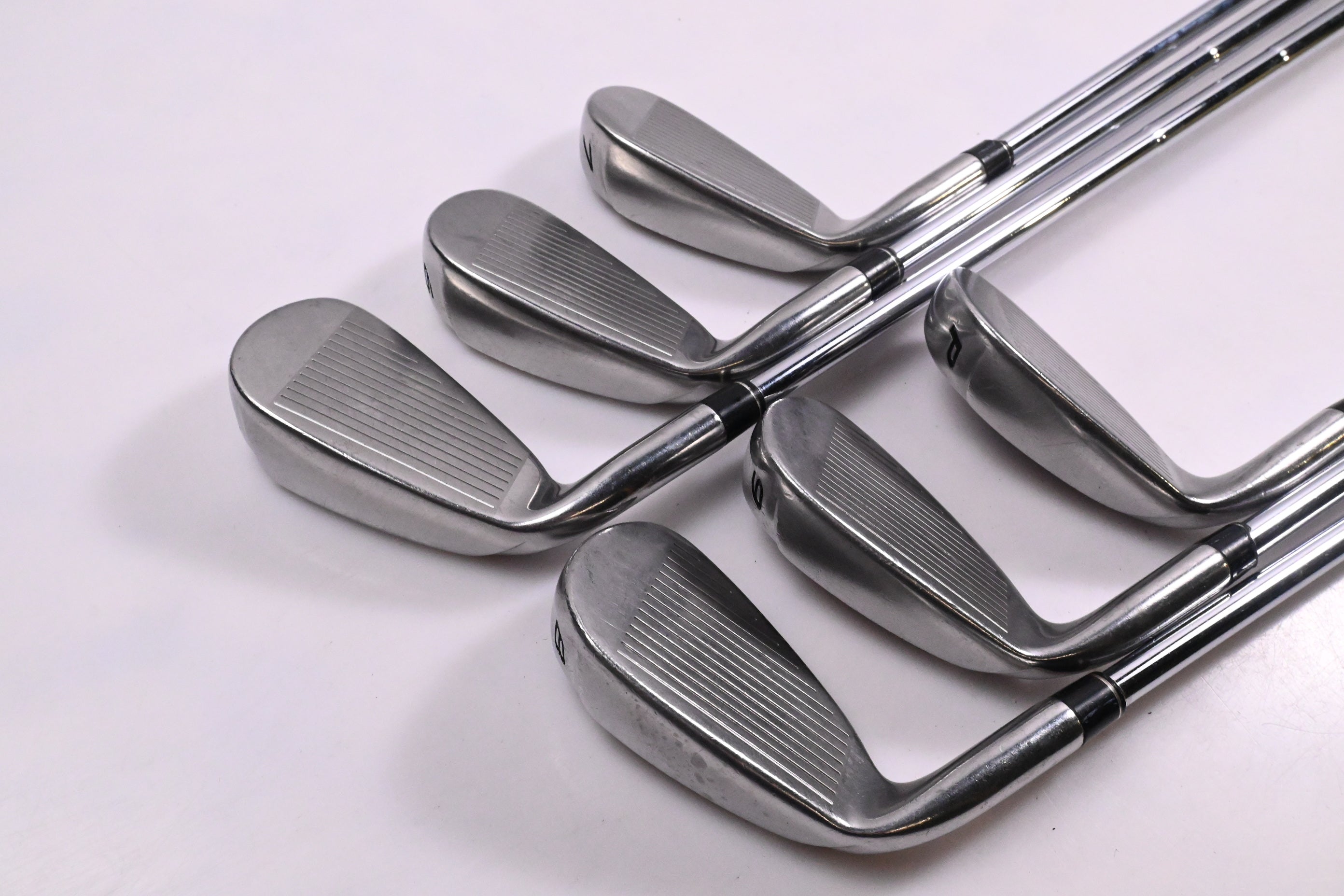 Taylormade Aeroburner Irons / 5-PW / Regular Flex Taylormade Shafts