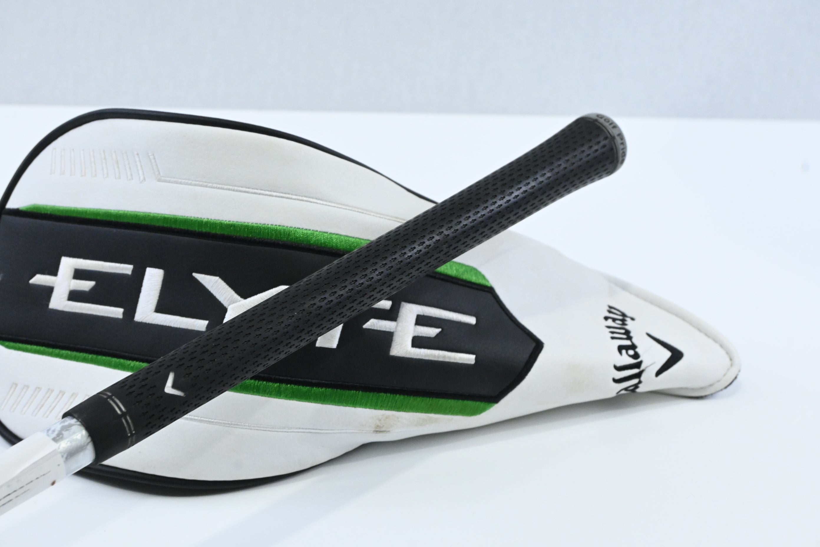 Callaway Elyte Driver / 10.5 Degree / Regular Flex Denali Charcoal 50 Shaft