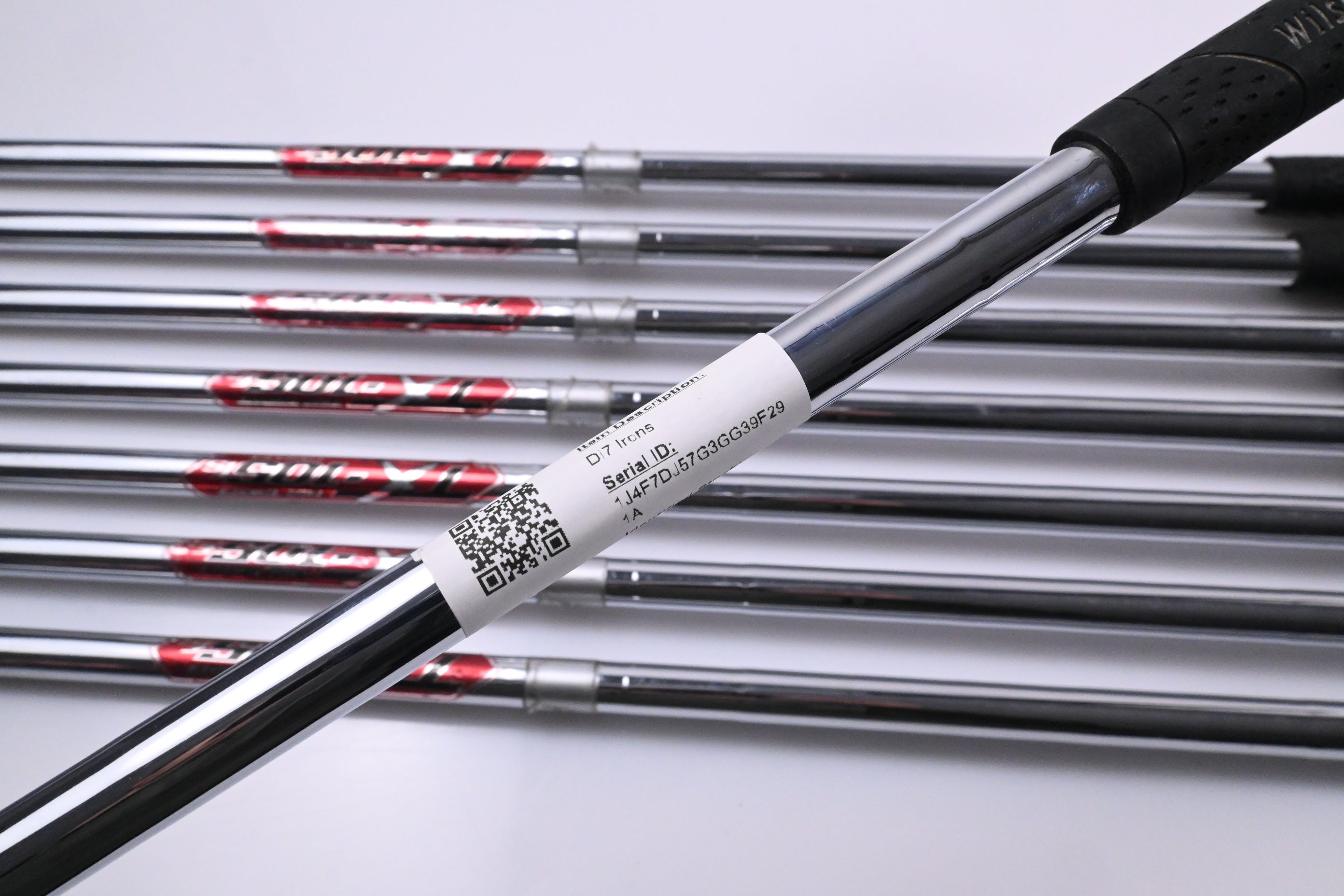 Wilson Di7 Irons / 4-PW / Regular Flex True Tempar TX-105 Shafts