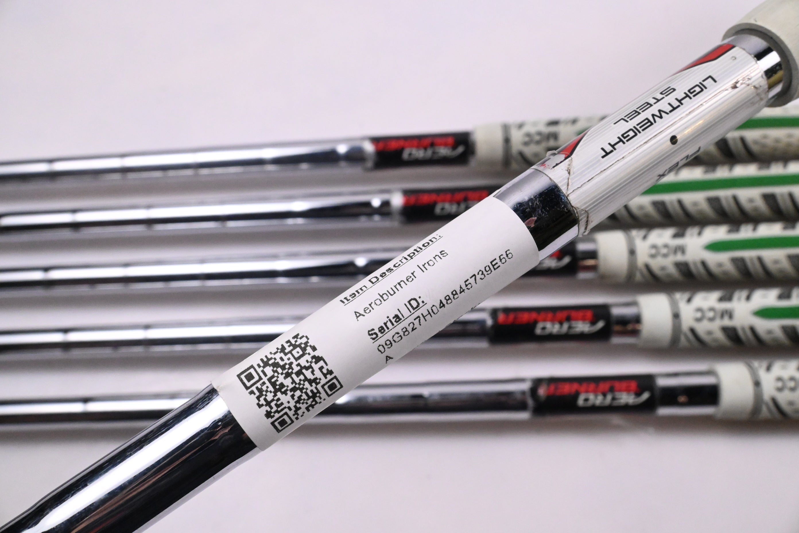 Taylormade Aeroburner Irons / 5-PW / Regular Flex Taylormade Shafts