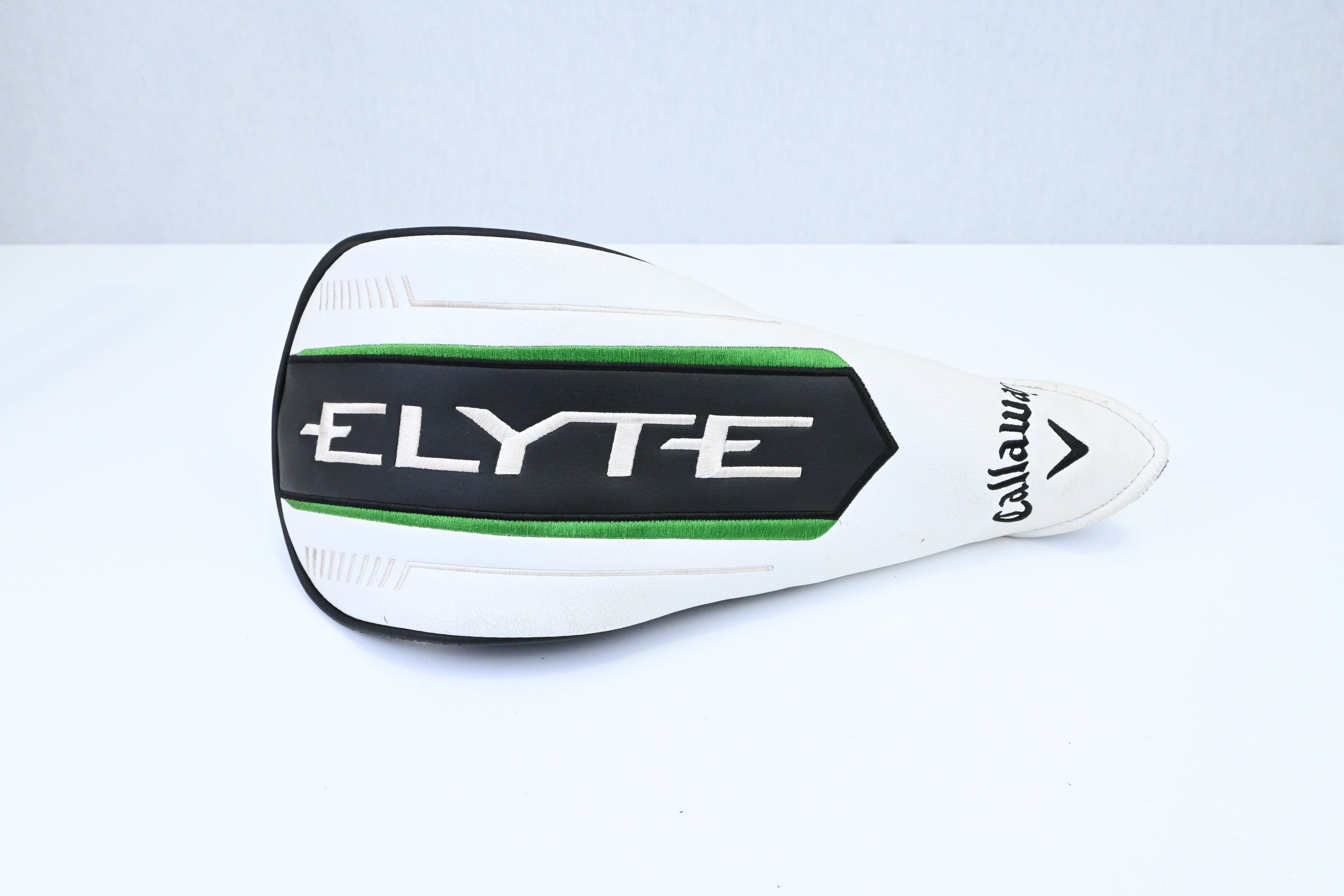 Callaway Elyte X Driver / 10.5 Degree / Regular Flex Vanqusih 4 Shaft