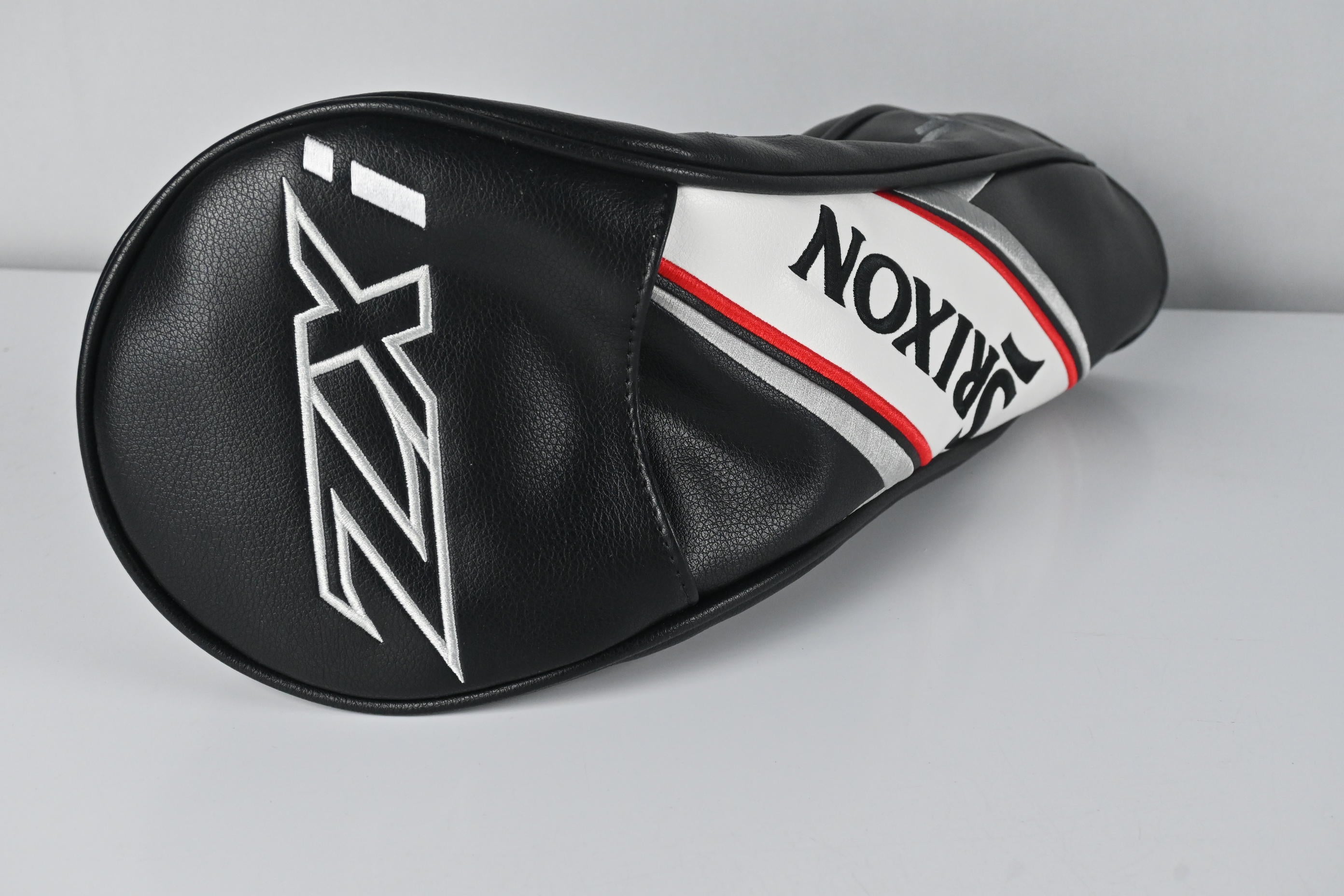 Srixon ZXi LS Driver / 10.5 Degree / Stiff Flex HZRDUS Black 60 Shaft