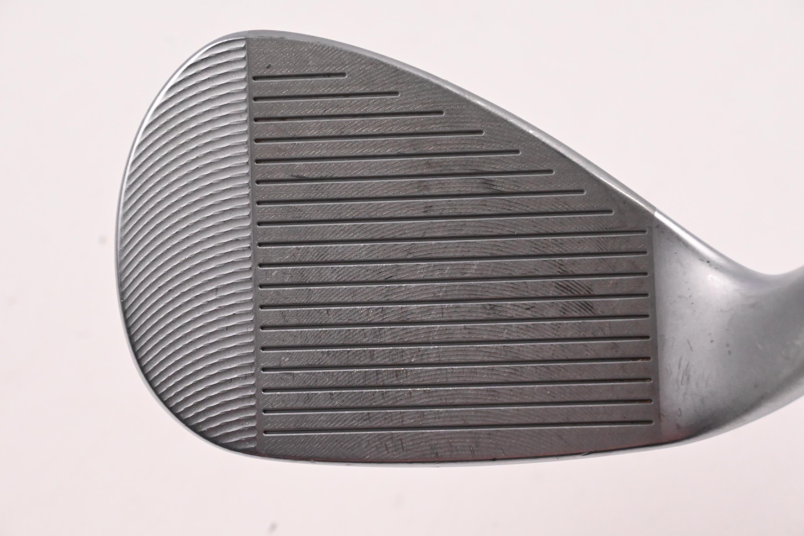 Cleveland CBZ Pitching Wedge / 46 Degree / Wedge Flex KBS Hi-Rev 2.0 Shaft