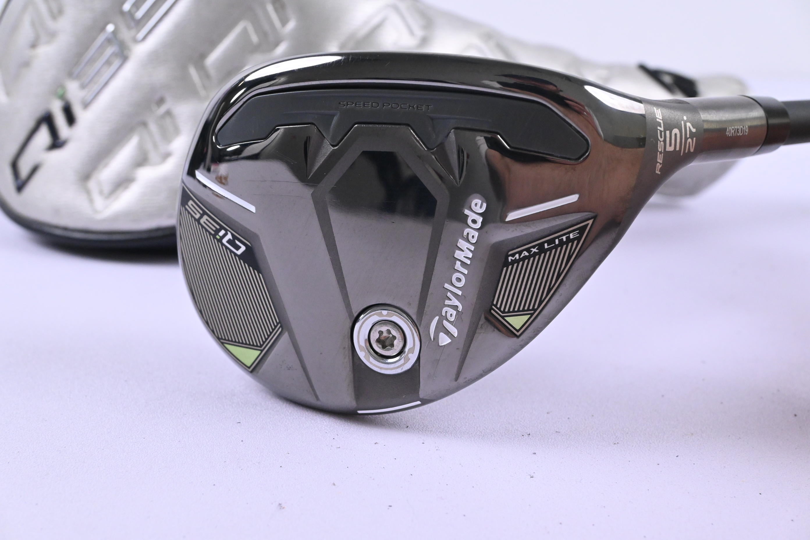Taylormade Qi35 Max Lite #5 Hybrid / 27 Degree / Regular Flex Vanquish 5 Shaft