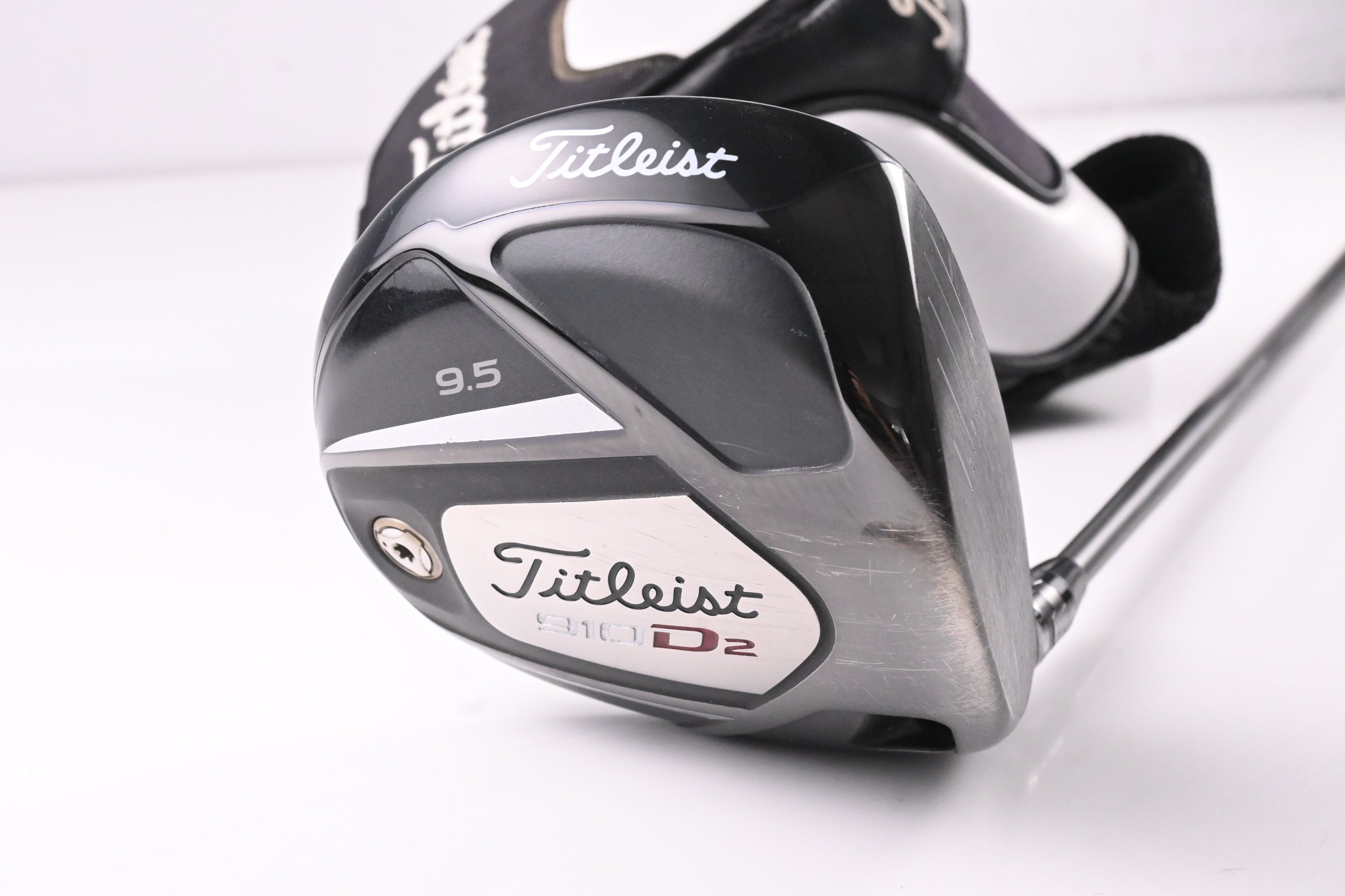 Titleist 910 D2 Driver / 9.5 Degree / Stiff Flex Aldila RIP Alpha 60 Shaft