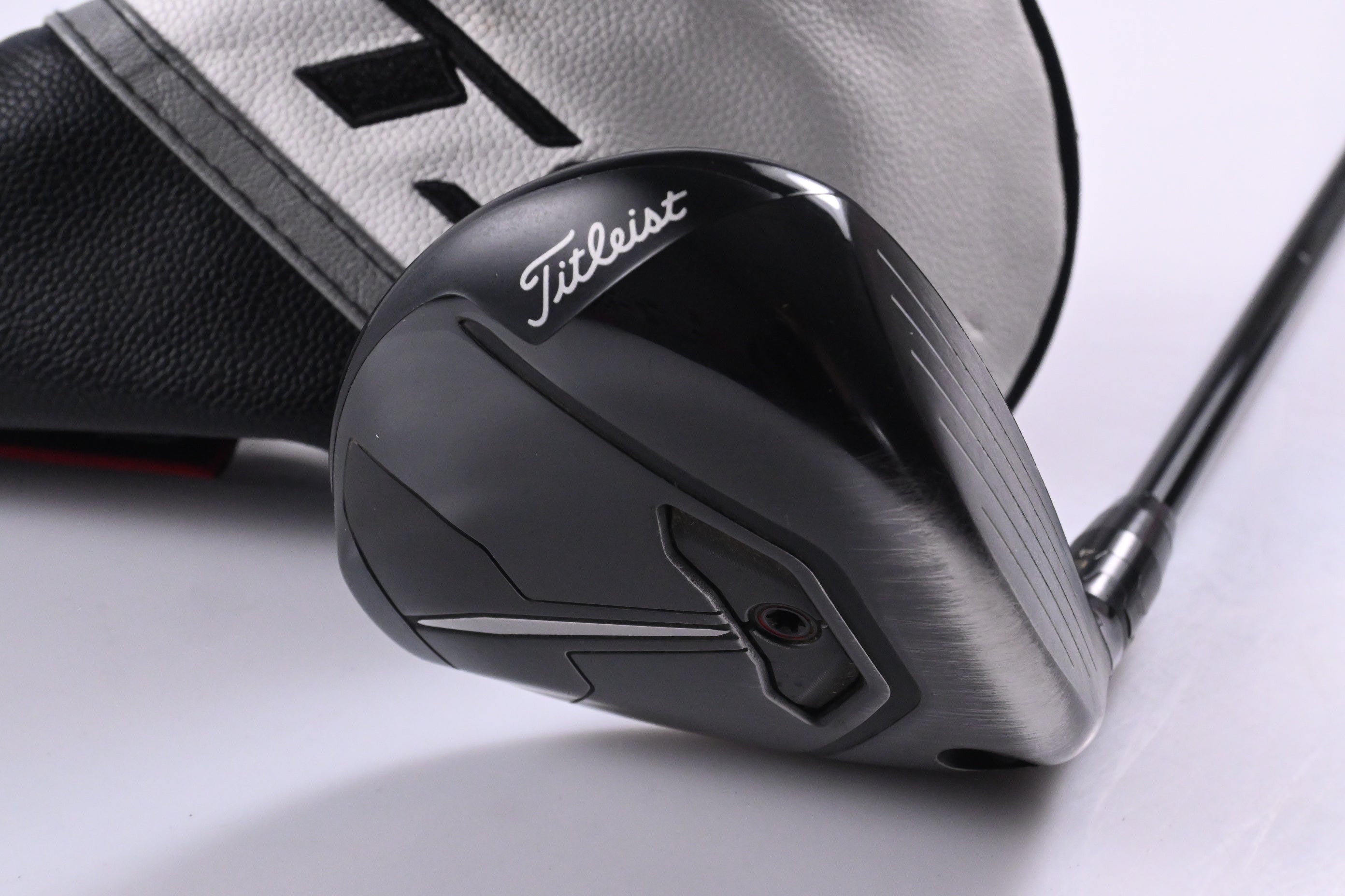 Titleist TSR2 #3 Wood / 15 Degree / Regular Flex Tensei AV Blue 65 Shaft