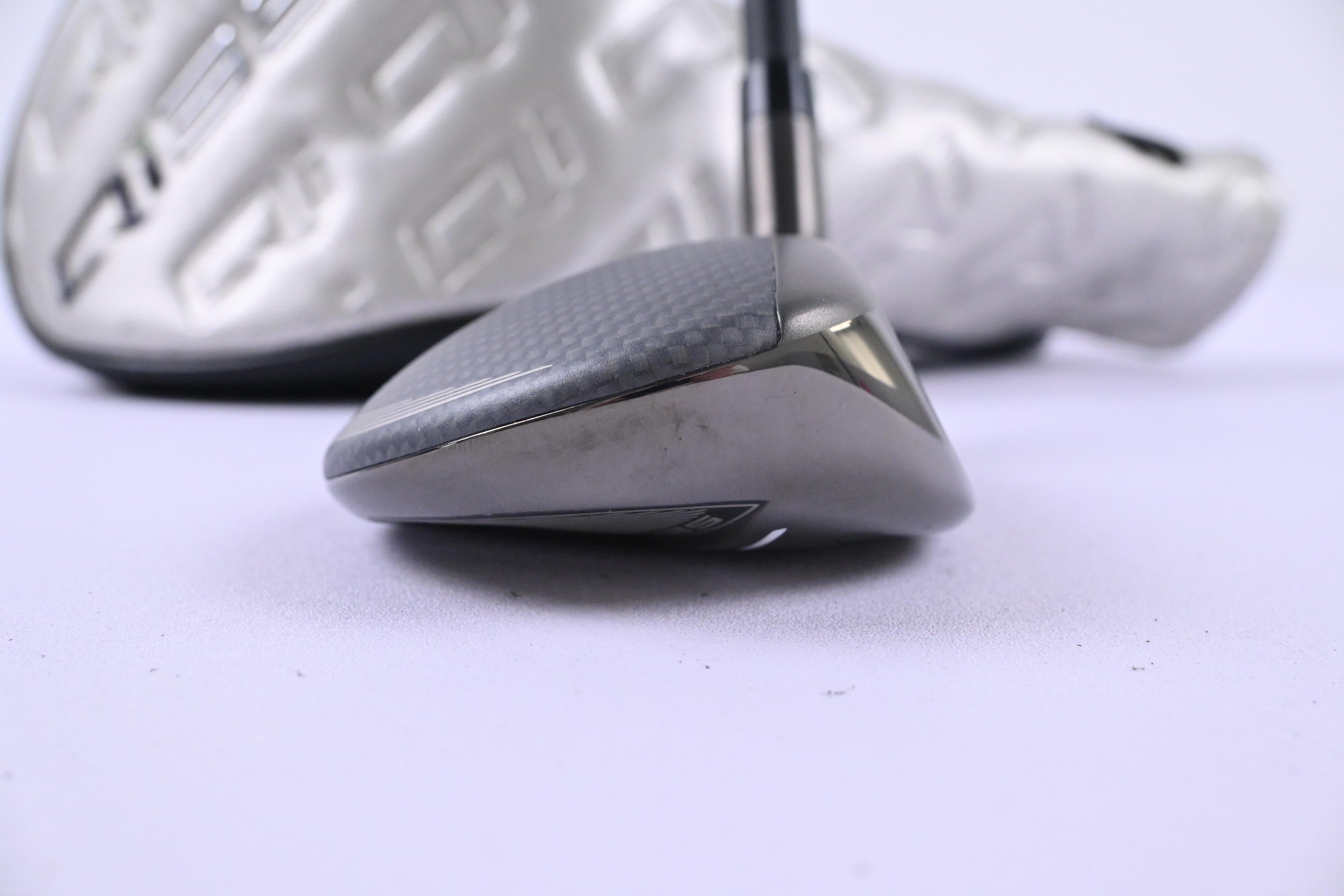 Taylormade Qi35 Max Lite #5 Hybrid / 27 Degree / Regular Flex Vanquish 5 Shaft